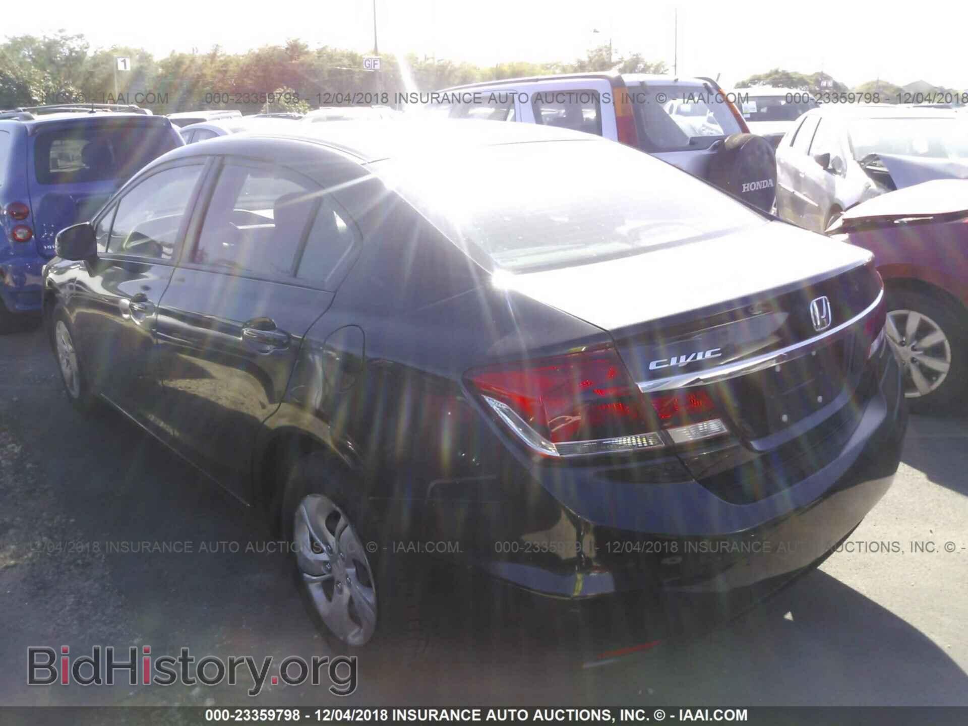2013 Honda Civic - VIN: 19XFB2F84DE066433 - Фото 3