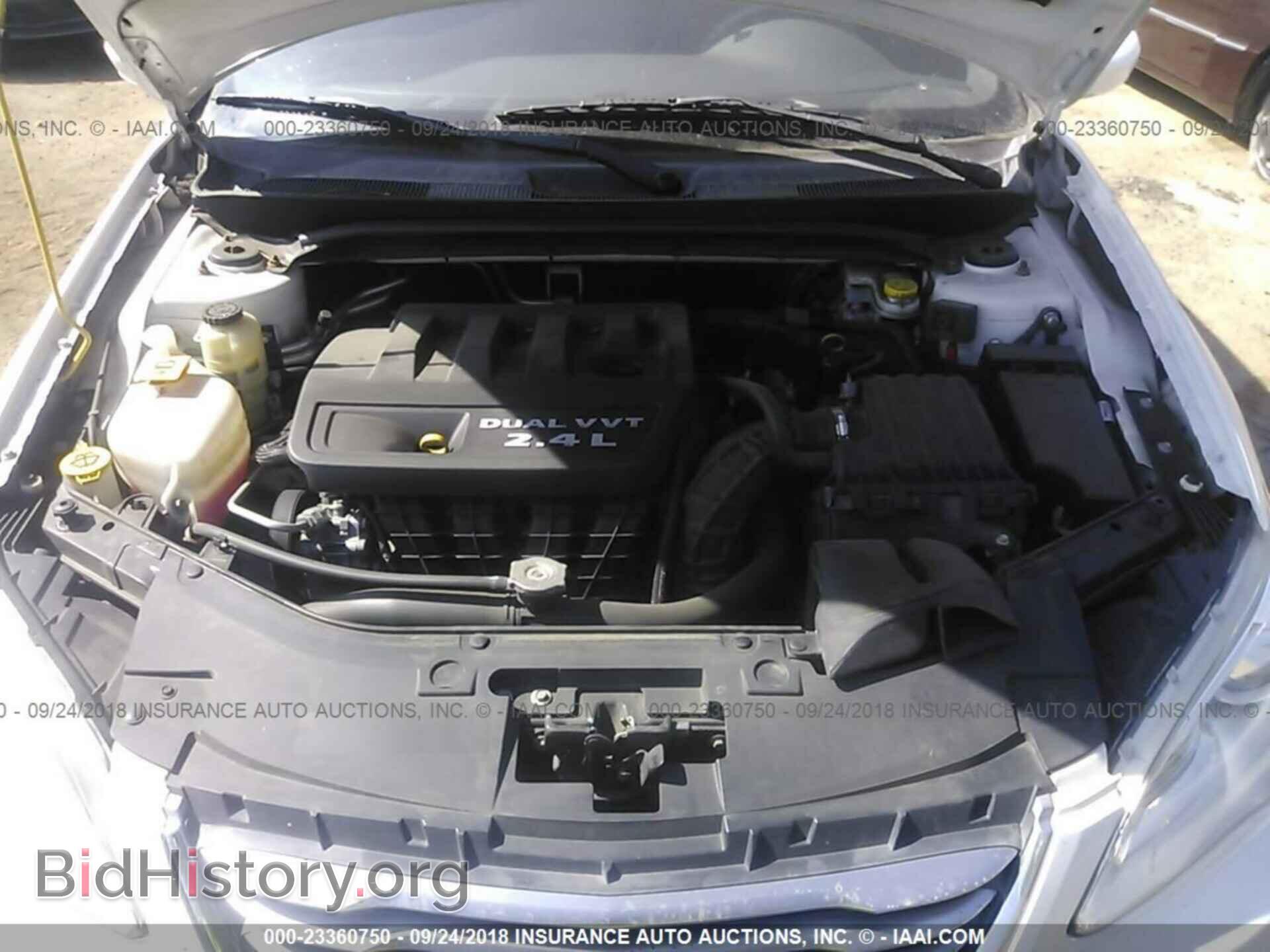 2013 Chrysler 200 - VIN: 1C3CCBAB8DN640079 - Photo 10