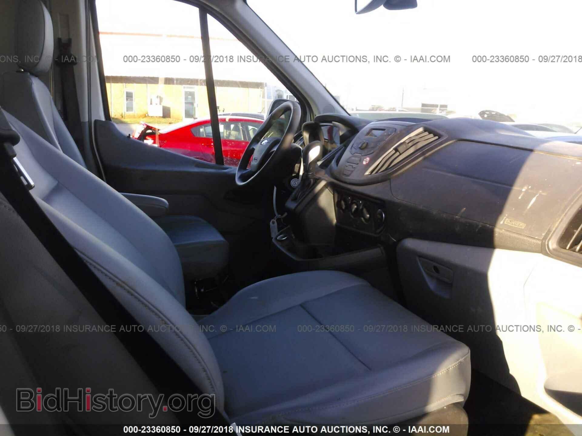 2018 Ford Transit - VIN: 1FTYR2XM7JKB19053 - Photo 5