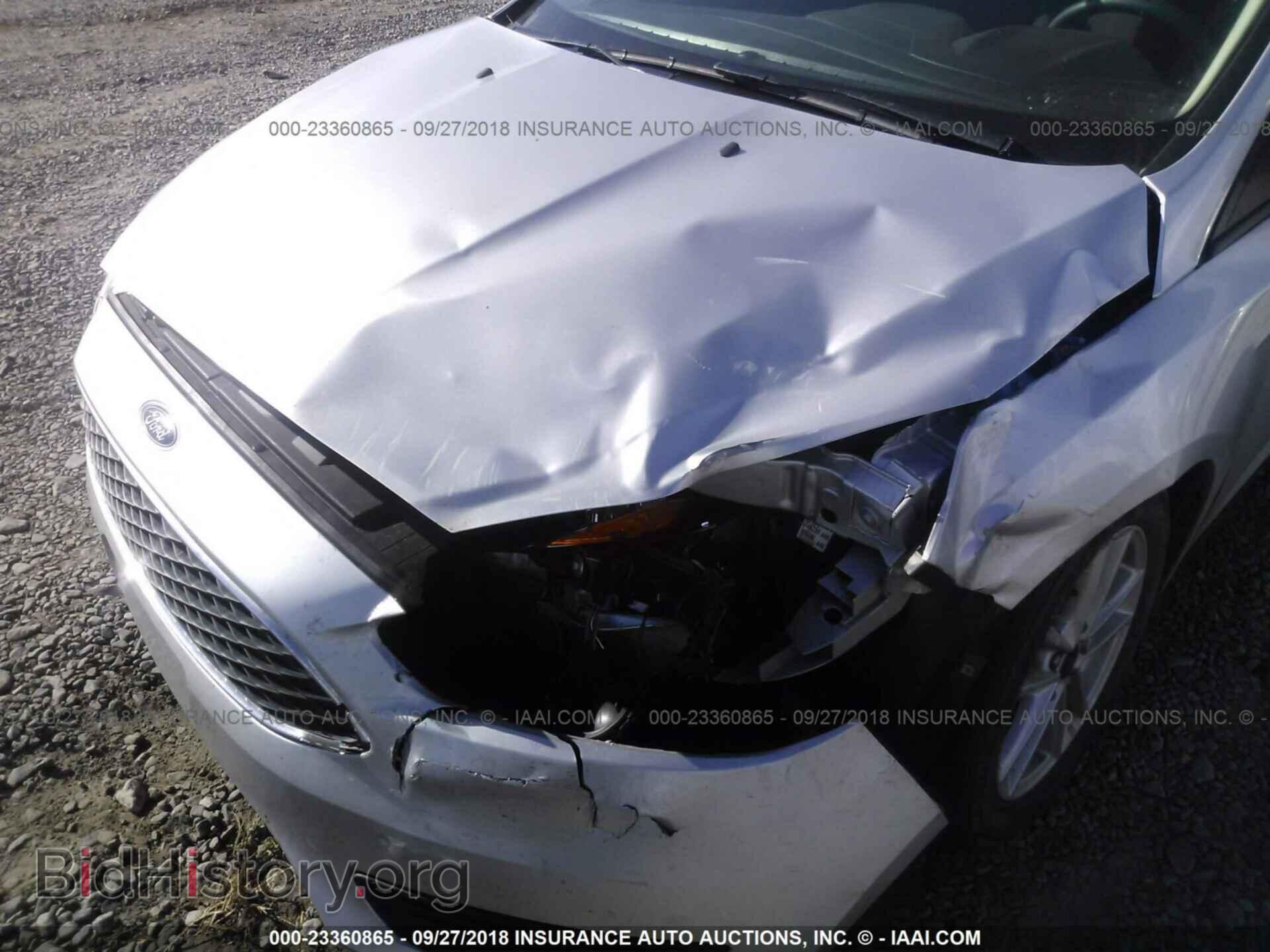 2016 Ford Focus - VIN: 1FADP3F20GL320148 - Photo 6