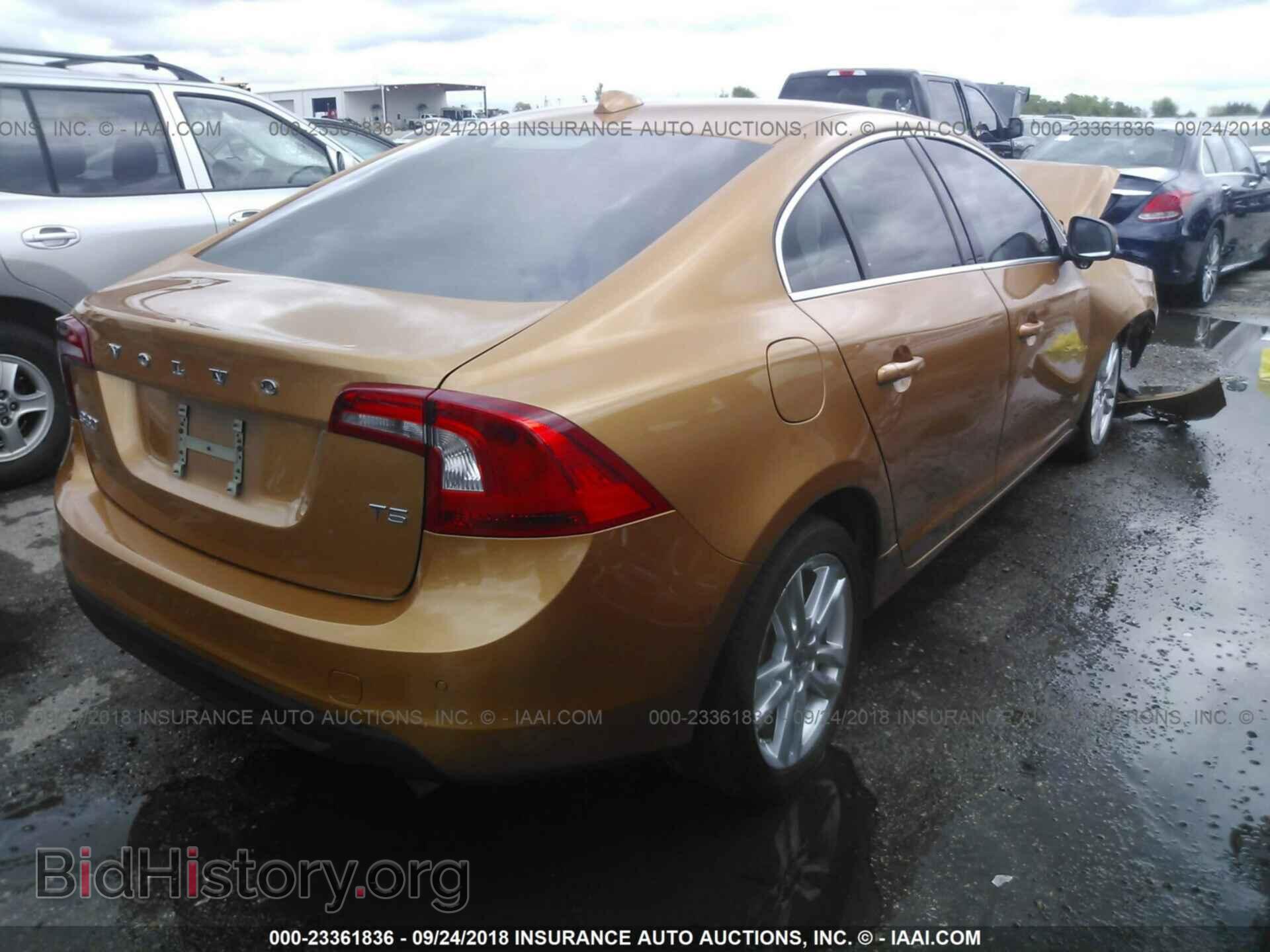 2012 Volvo S60 - VIN: YV1622FS4C2132299 - Фото 4