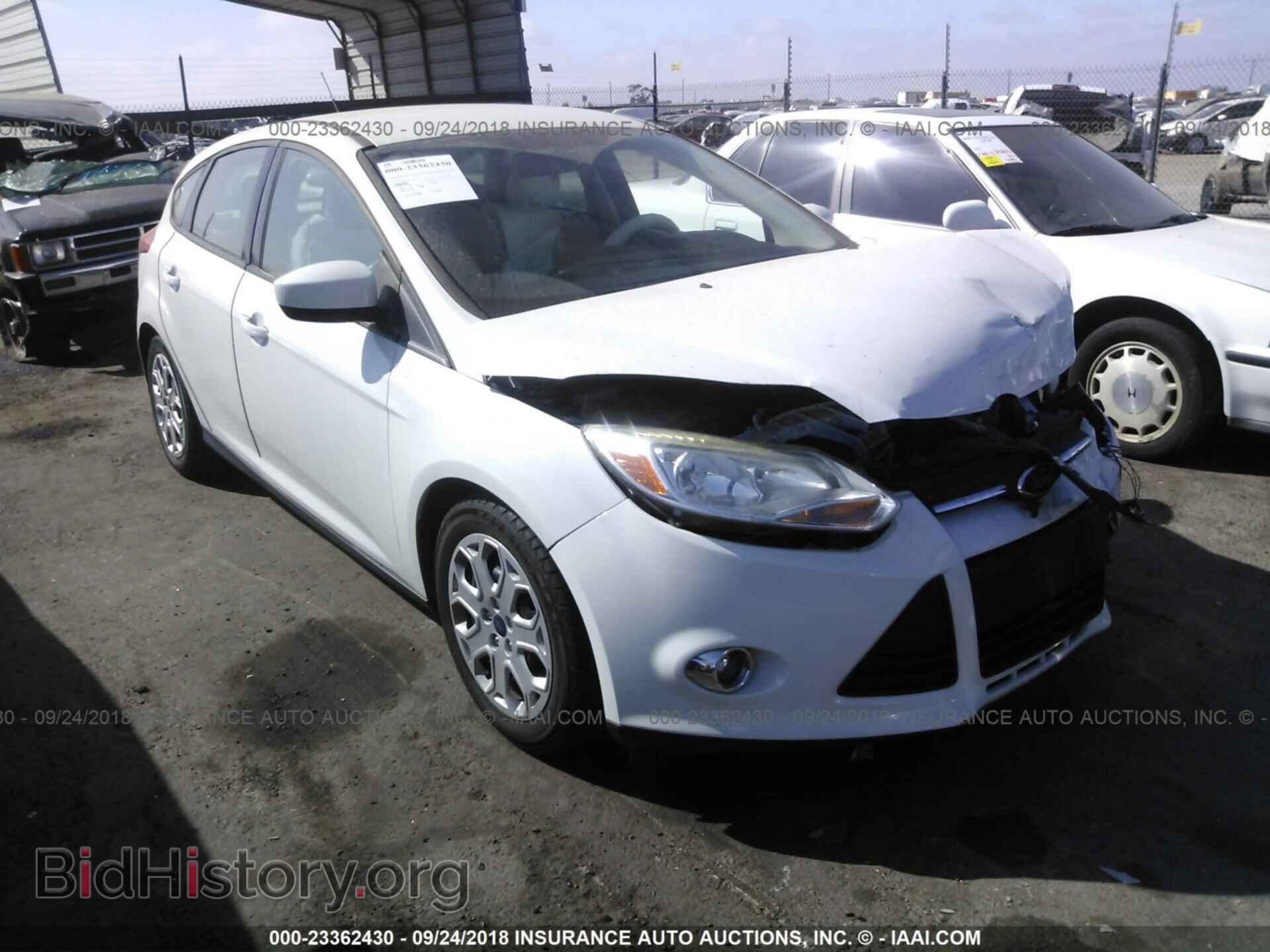 Photo 1FAHP3K29CL120144 - Ford Focus 2012