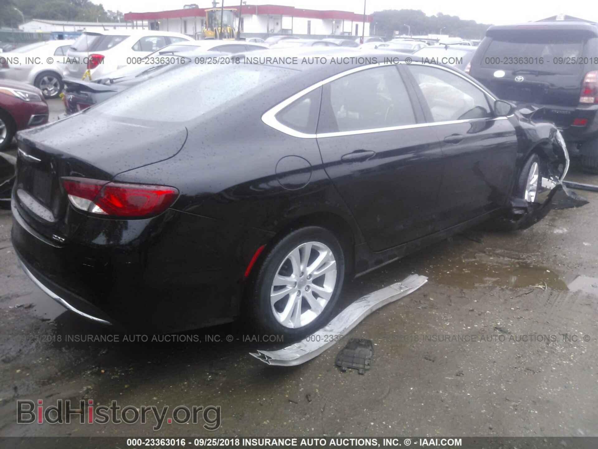2016 Chrysler 200 - VIN: 1C3CCCAB9GN155203 - Photo 4