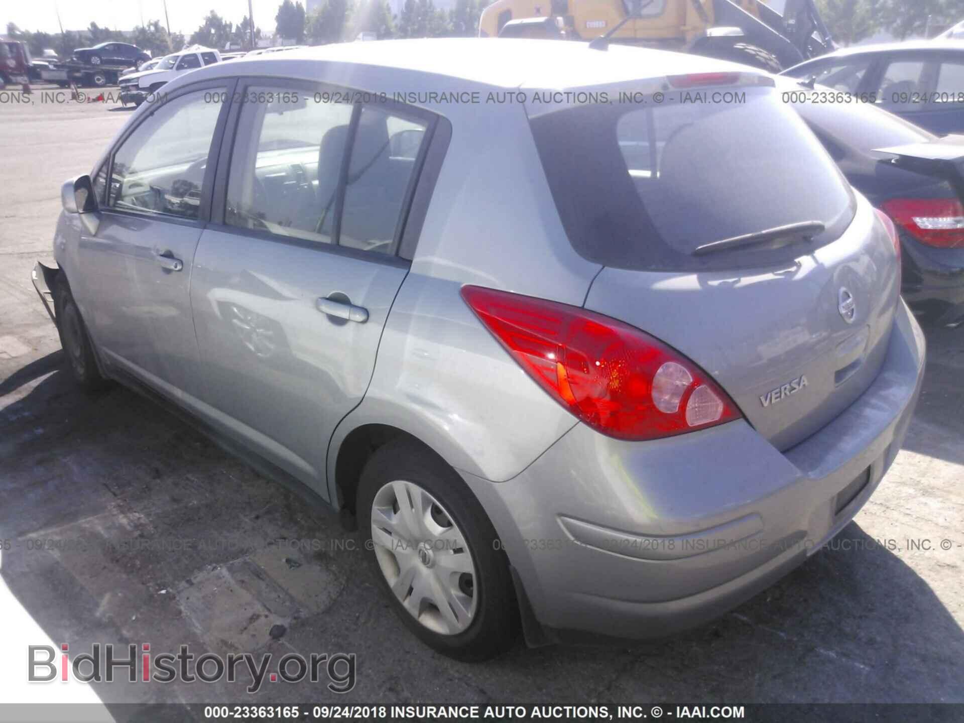 2011 Nissan Versa - VIN: 3N1BC1CP9BL501590 - Фото 3