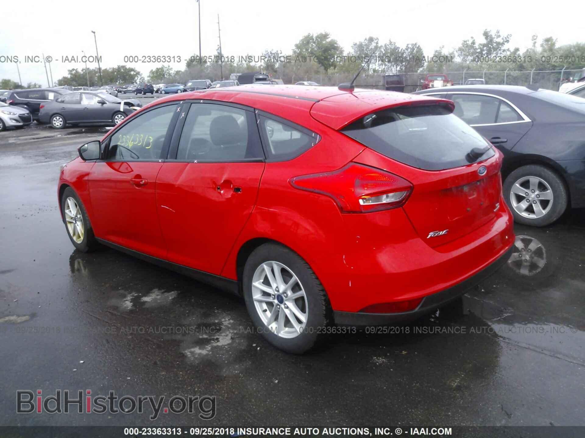 2016 Ford Focus - VIN: 1FADP3K26GL243498 - Фото 3