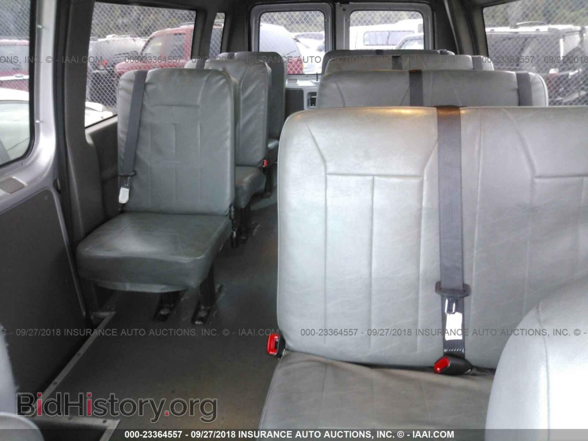 2014 Ford Econoline - VIN: 1FTSS3EL5EDA74070 - Фото 8