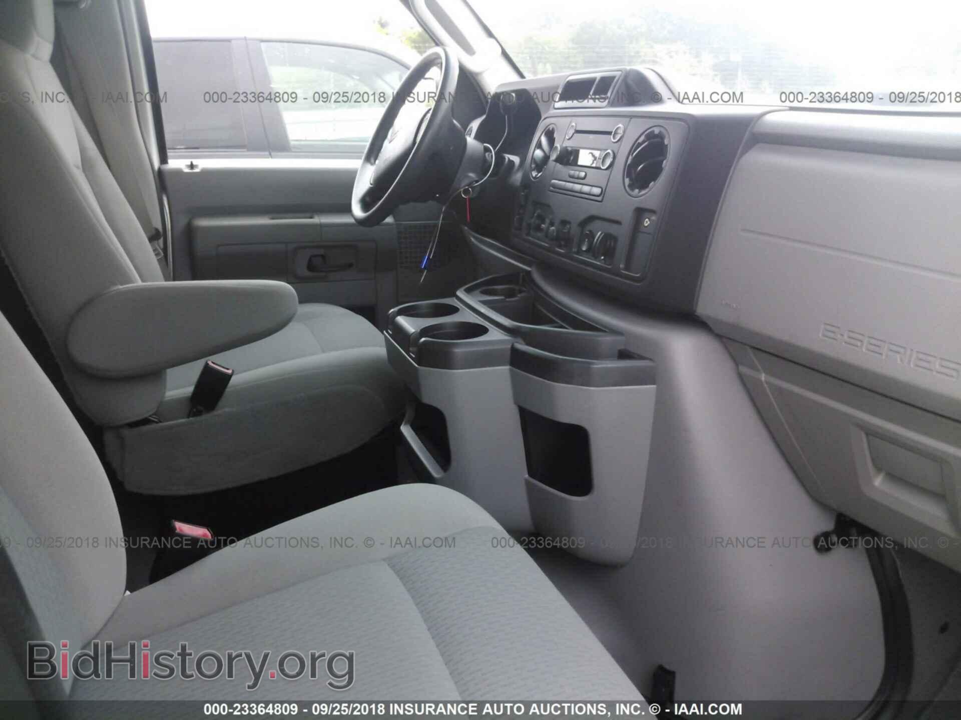 2009 FORD ECONOLINE - VIN: 1FBSS31L09DA57788 - Photo 5