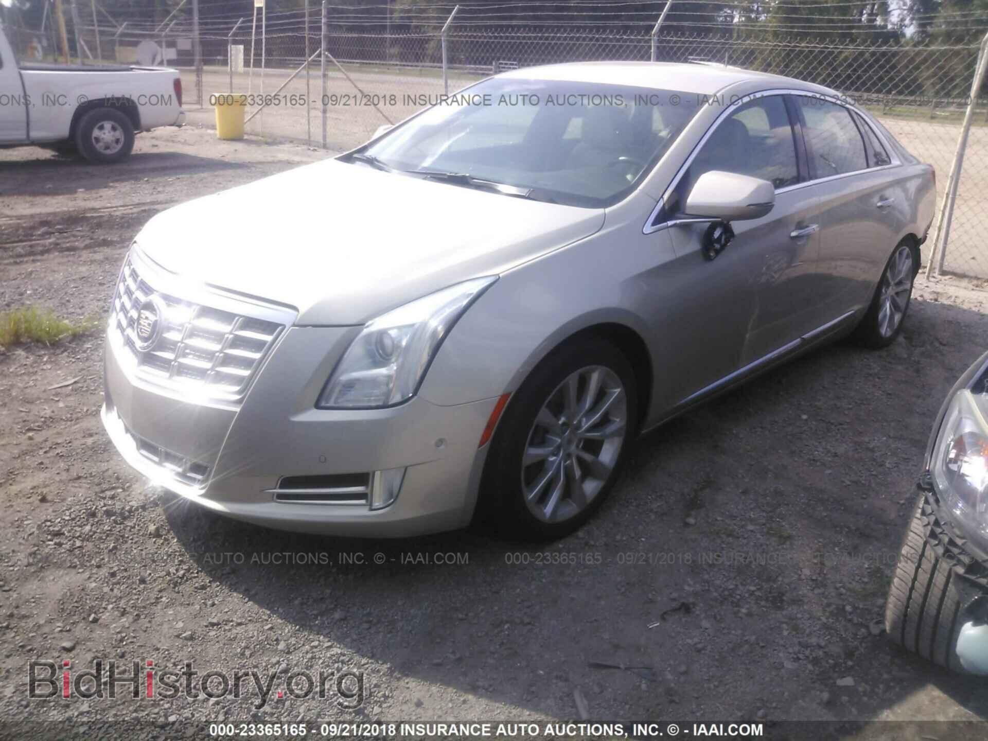 2015 Cadillac Xts - VIN: 2G61M5S37F9172184 - Фото 2