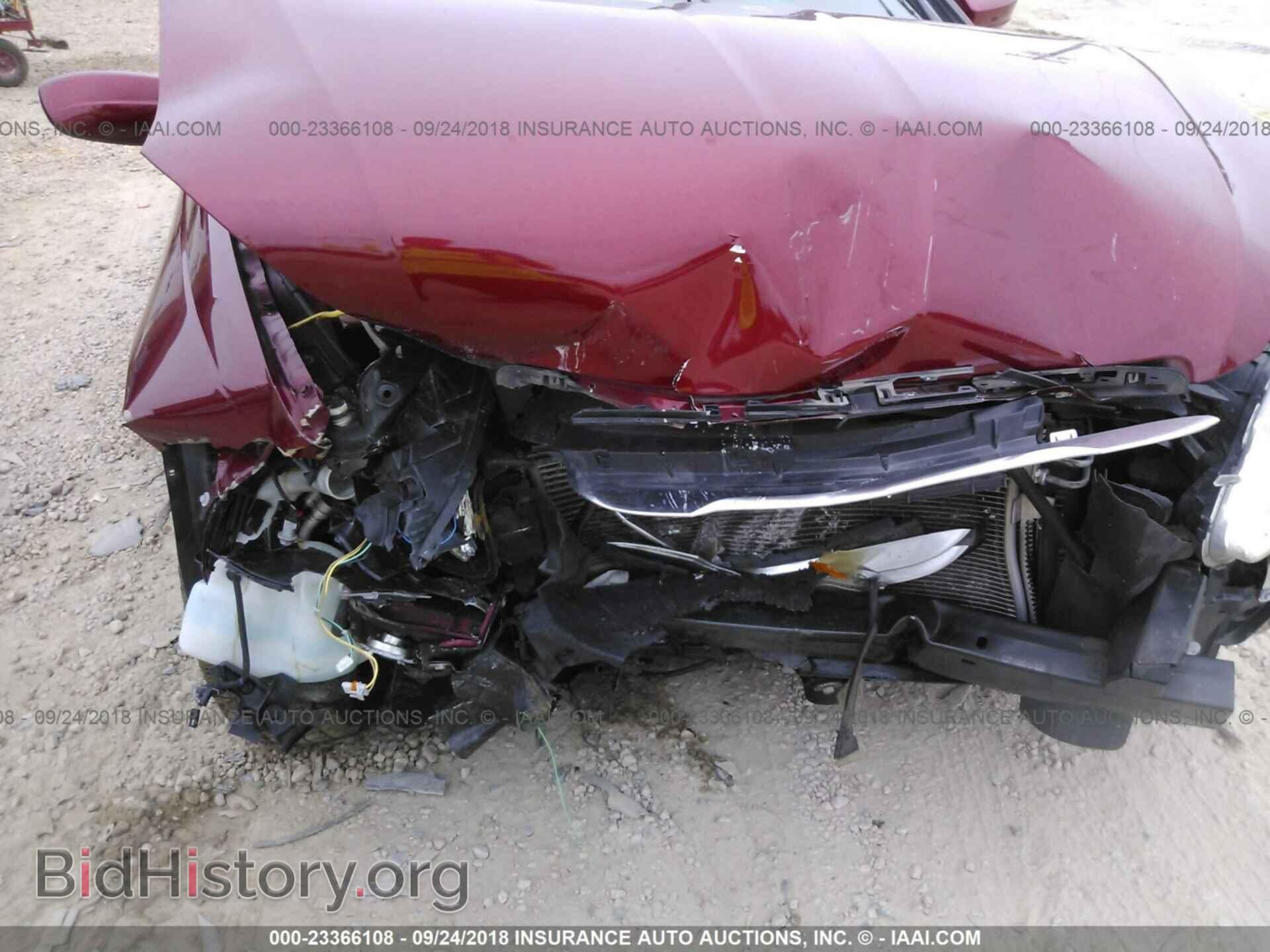 2013 Chrysler 200 - VIN: 1C3CCBAB5DN733674 - Photo 6