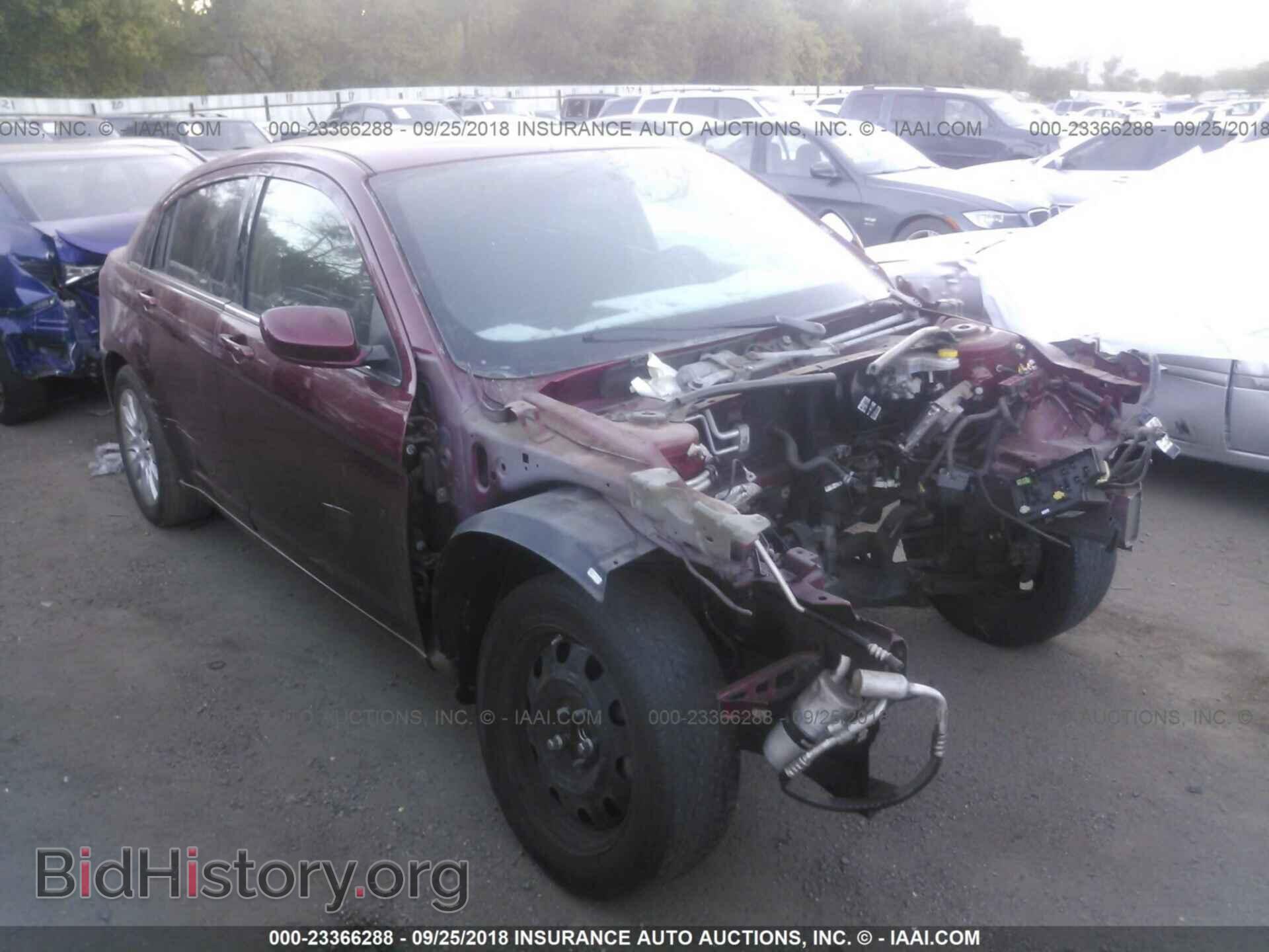 Photo 1C3CCBAB7EN237194 - Chrysler 200 2014