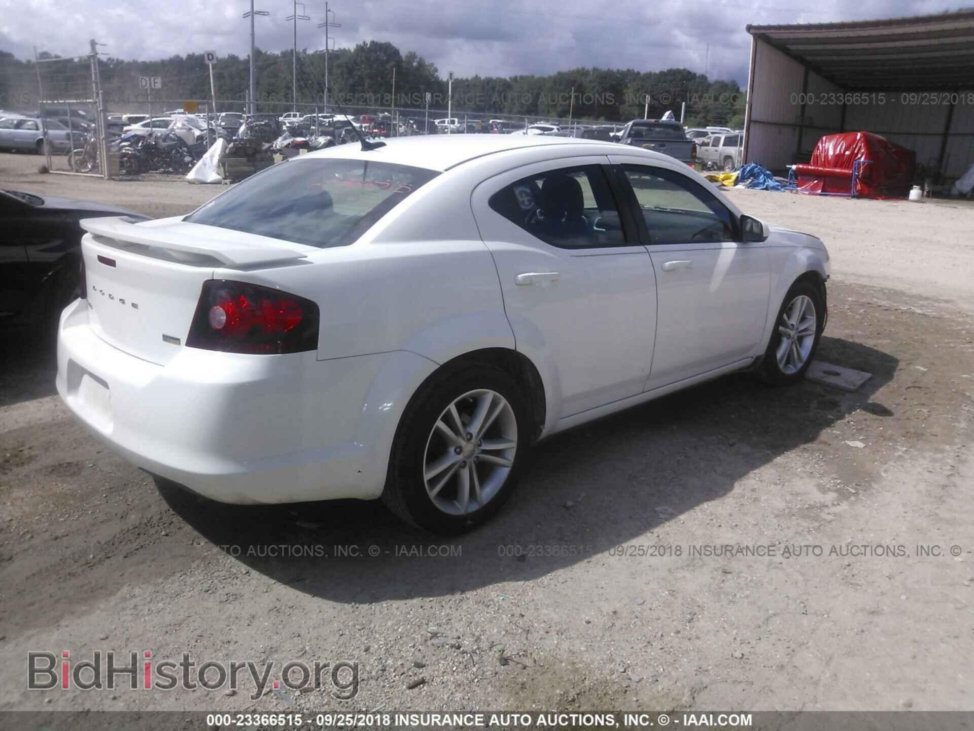 2011 Dodge Avenger - VIN: 1B3BD1FGXBN507972 - Photo 4