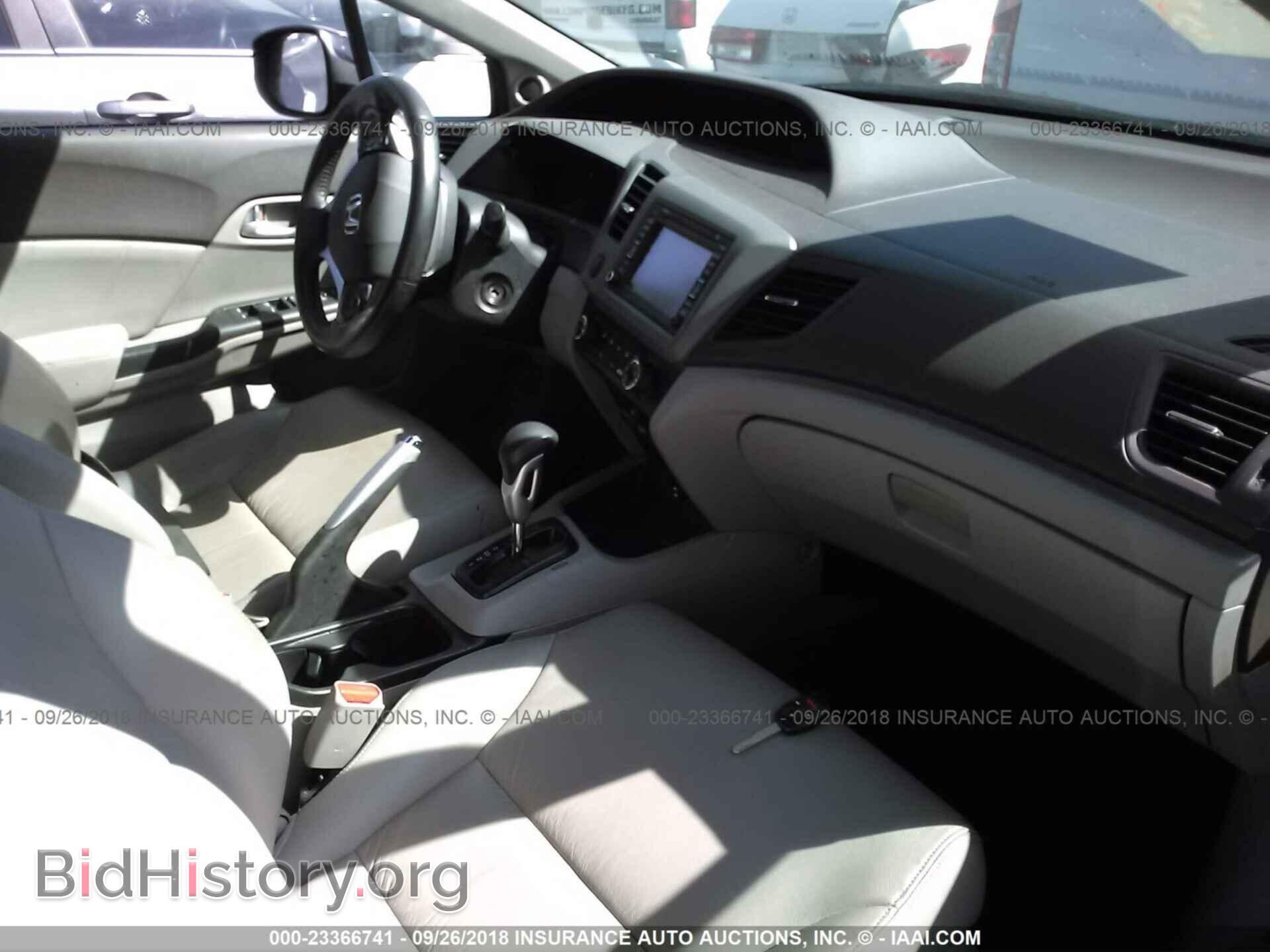2012 Honda Civic - VIN: 19XFB2F95CE302174 - Фото 5