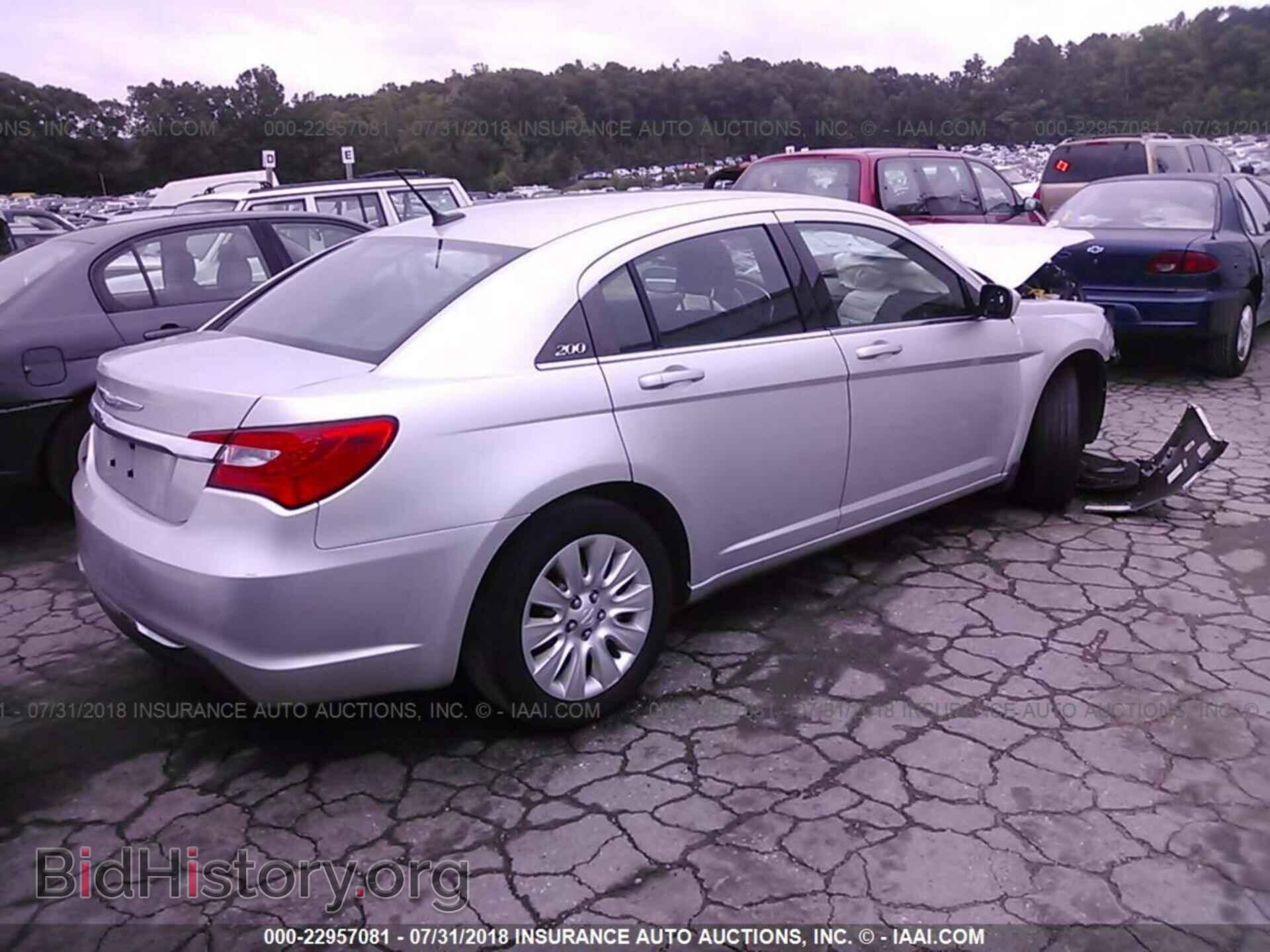 2012 CHRYSLER 200 - VIN: 1C3CCBAB6CN127704 - Photo 4