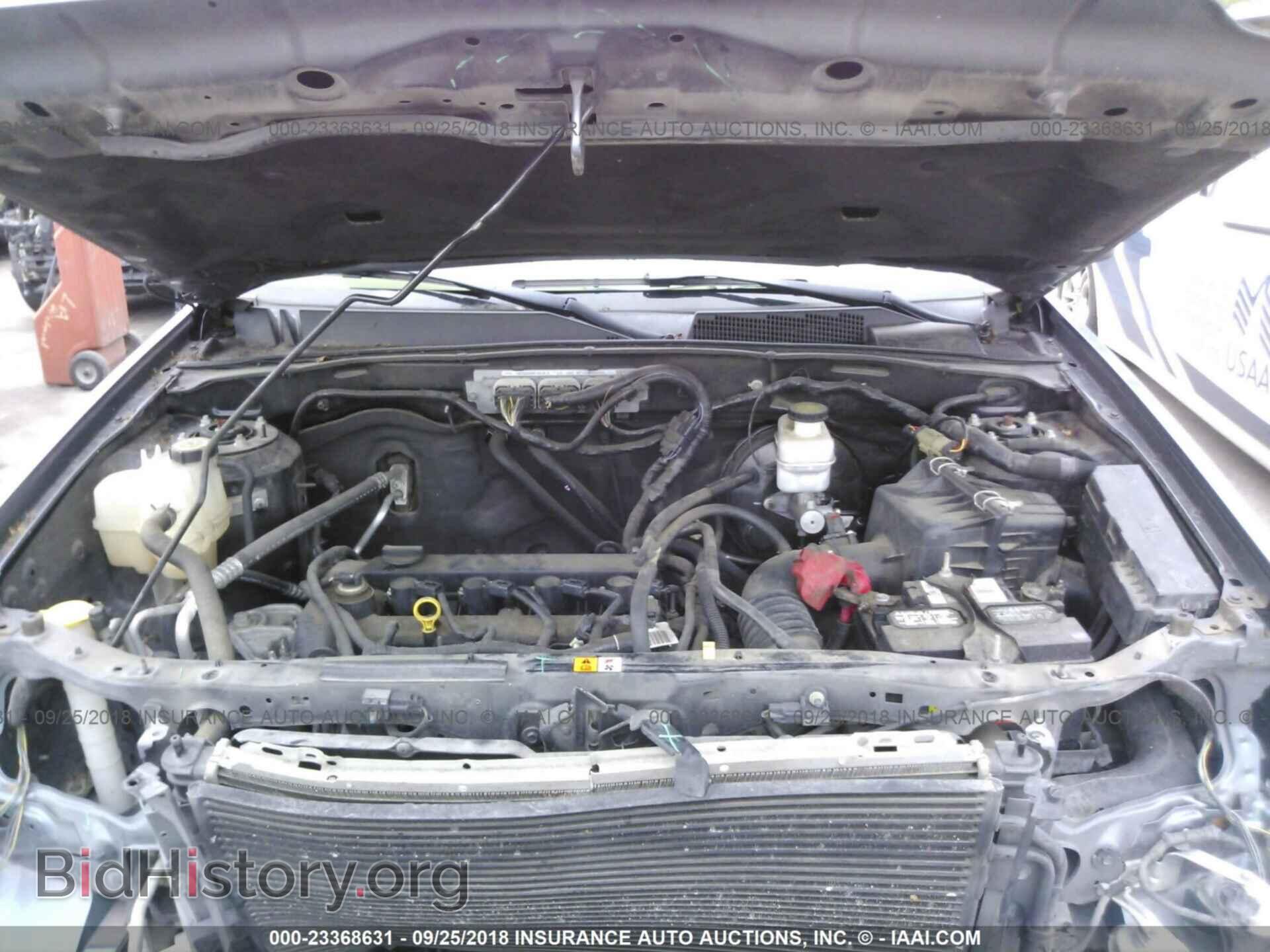 2012 Ford Escape - VIN: 1FMCU0D75CKA17373 - Photo 10