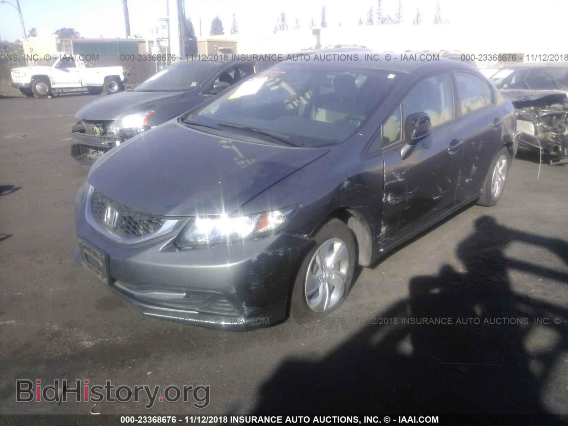 2013 Honda Civic - VIN: 19XFB2F52DE286935 - Фото 2