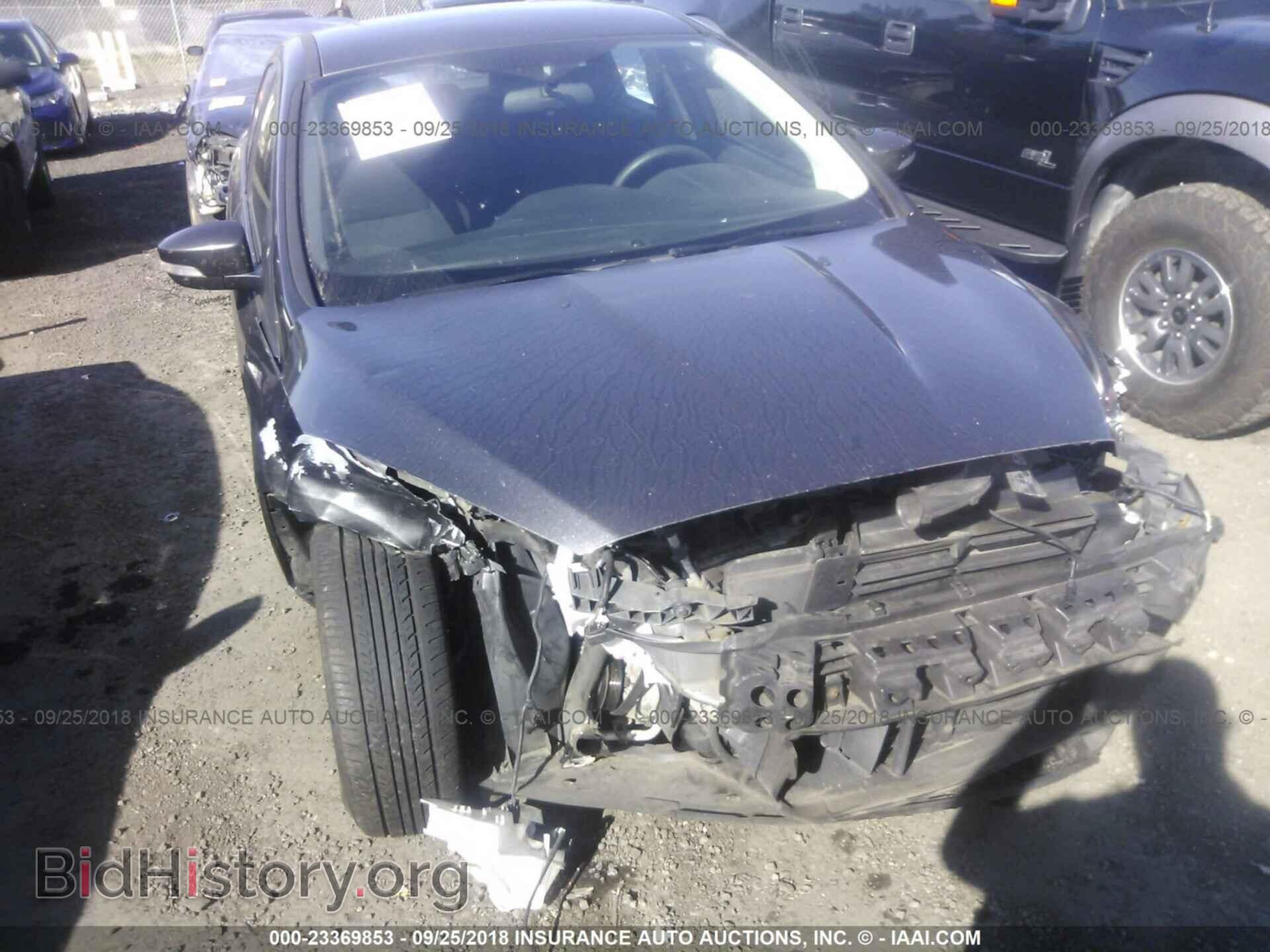 2016 Ford Focus - VIN: 1FADP3FE2GL263249 - Photo 6