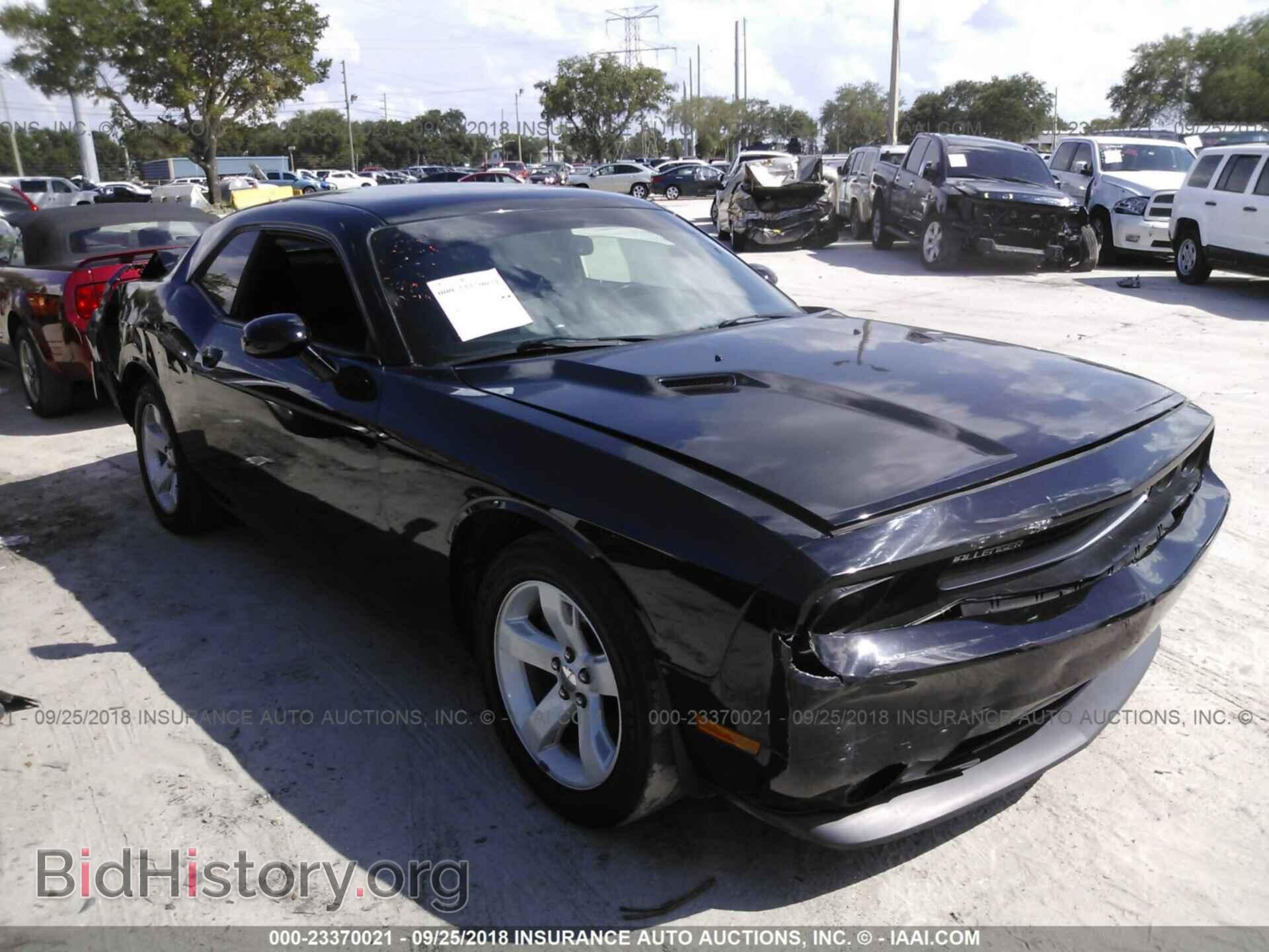 Photo 2C3CDYAG5CH294687 - Dodge Challenger 2012