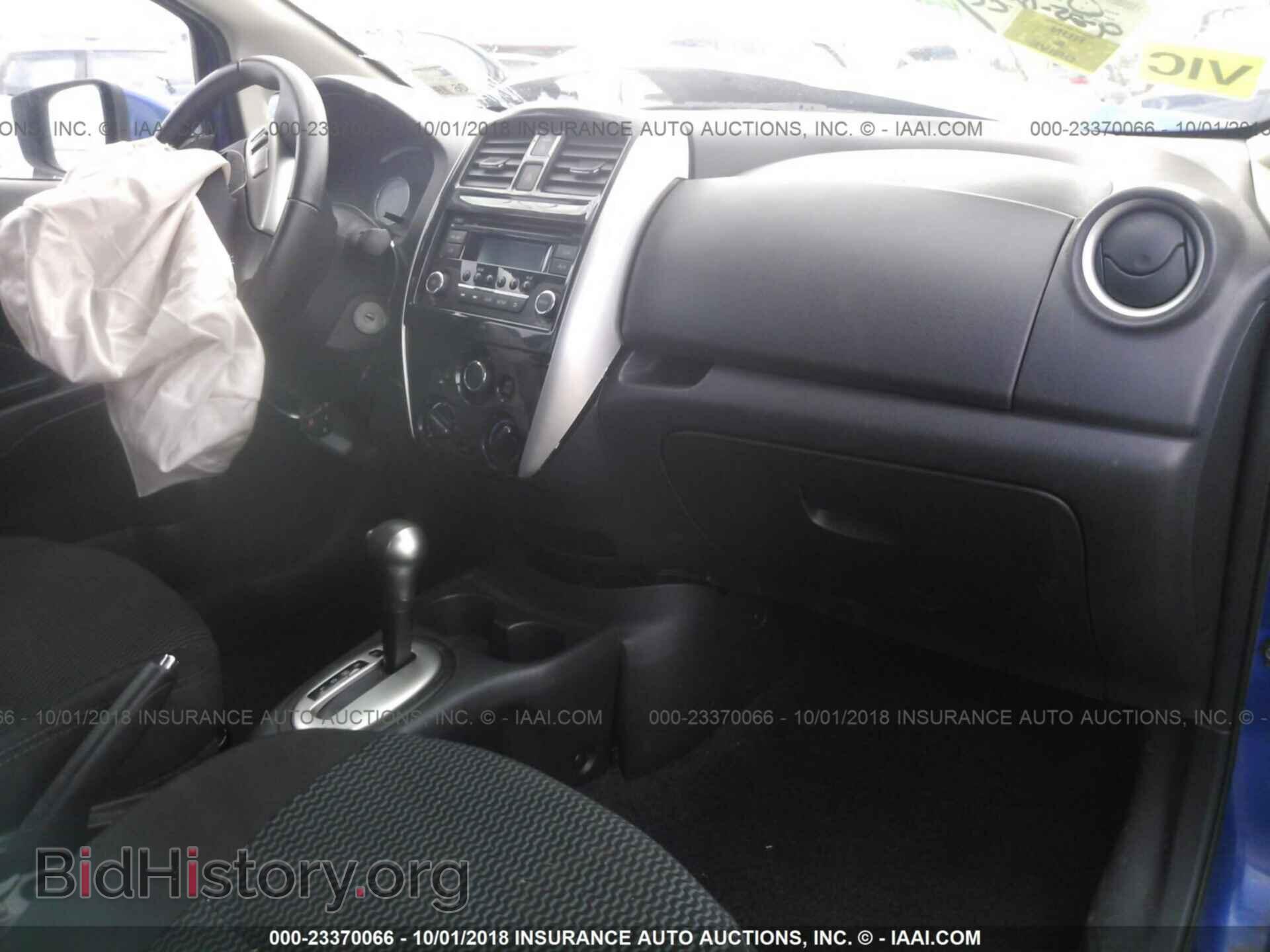 2015 Nissan Versa note - VIN: 3N1CE2CP7FL353739 - Photo 5