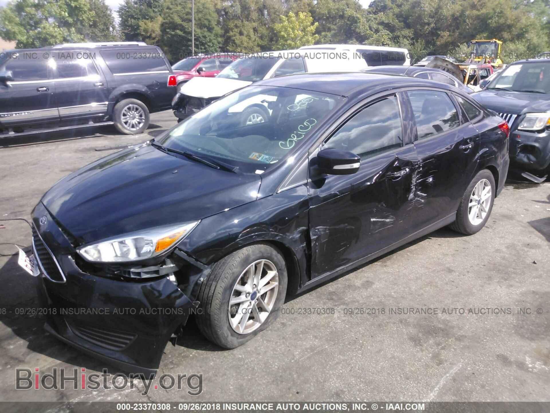 2016 Ford Focus - VIN: 1FADP3F2XGL297770 - Photo 6