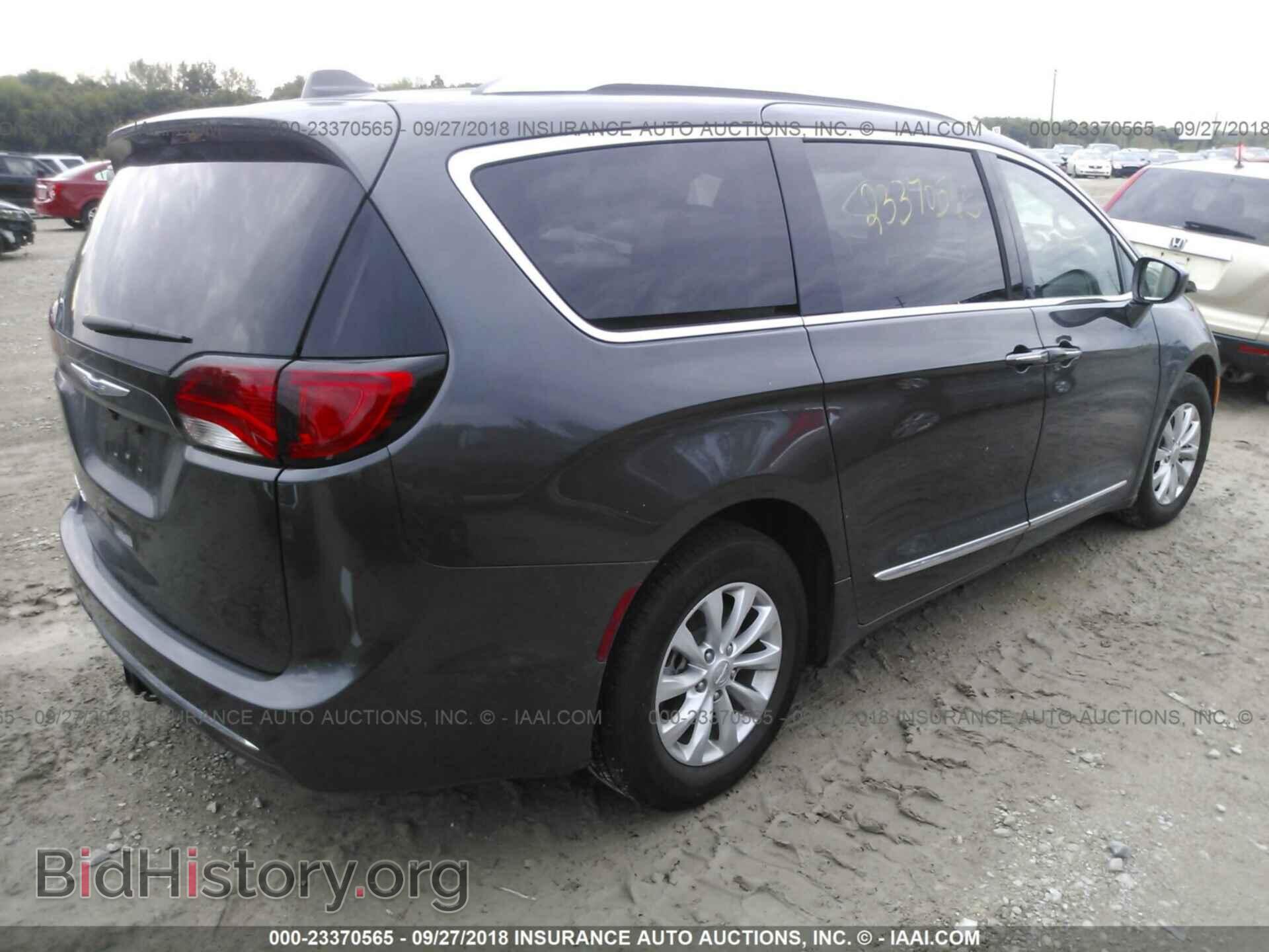 2018 CHRYSLER PACIFICA - VIN: 2C4RC1EG0JR163409 - Фото 4