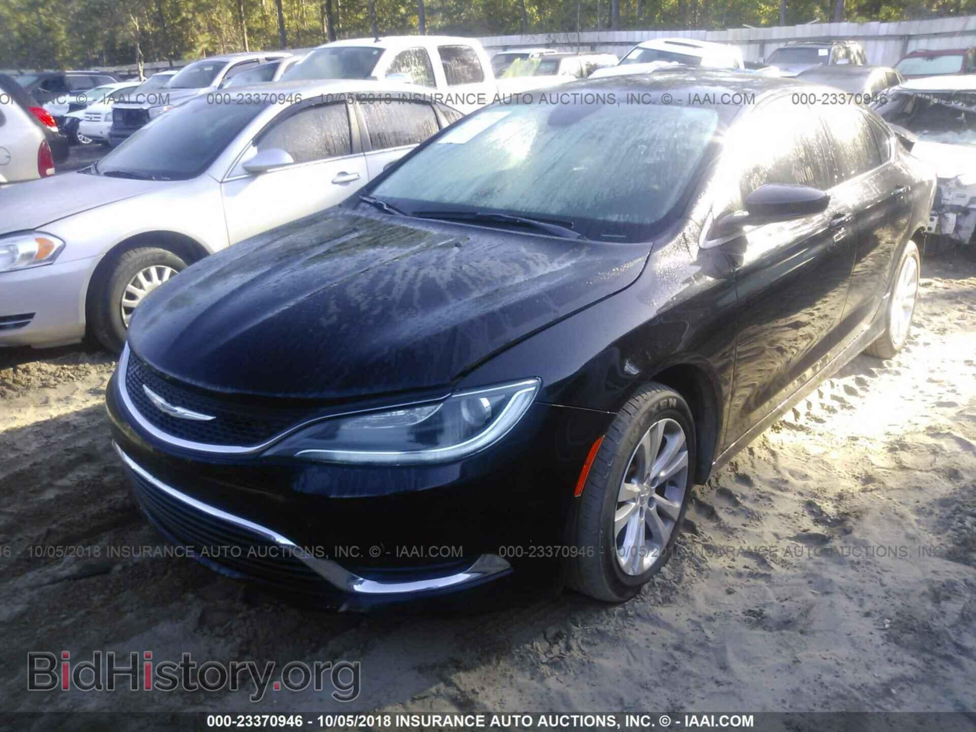 2016 Chrysler 200 - VIN: 1C3CCCAB8GN104047 - Photo 2