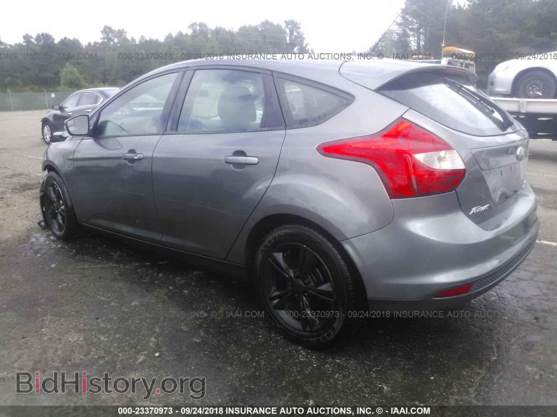 2013 Ford Focus - VIN: 1FADP3K28DL121205 - Фото 3