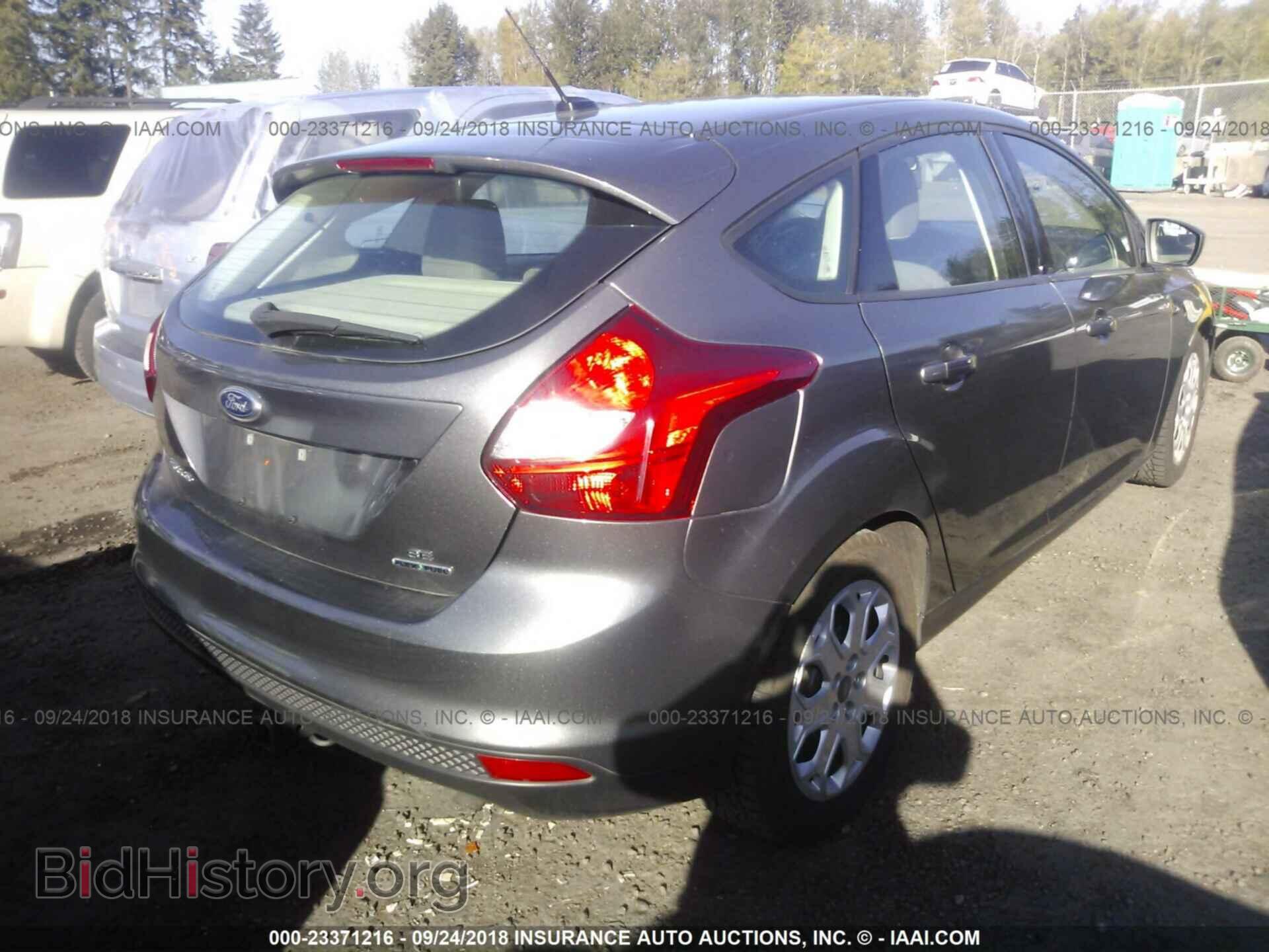 2012 Ford Focus - VIN: 1FAHP3K27CL449859 - Photo 4