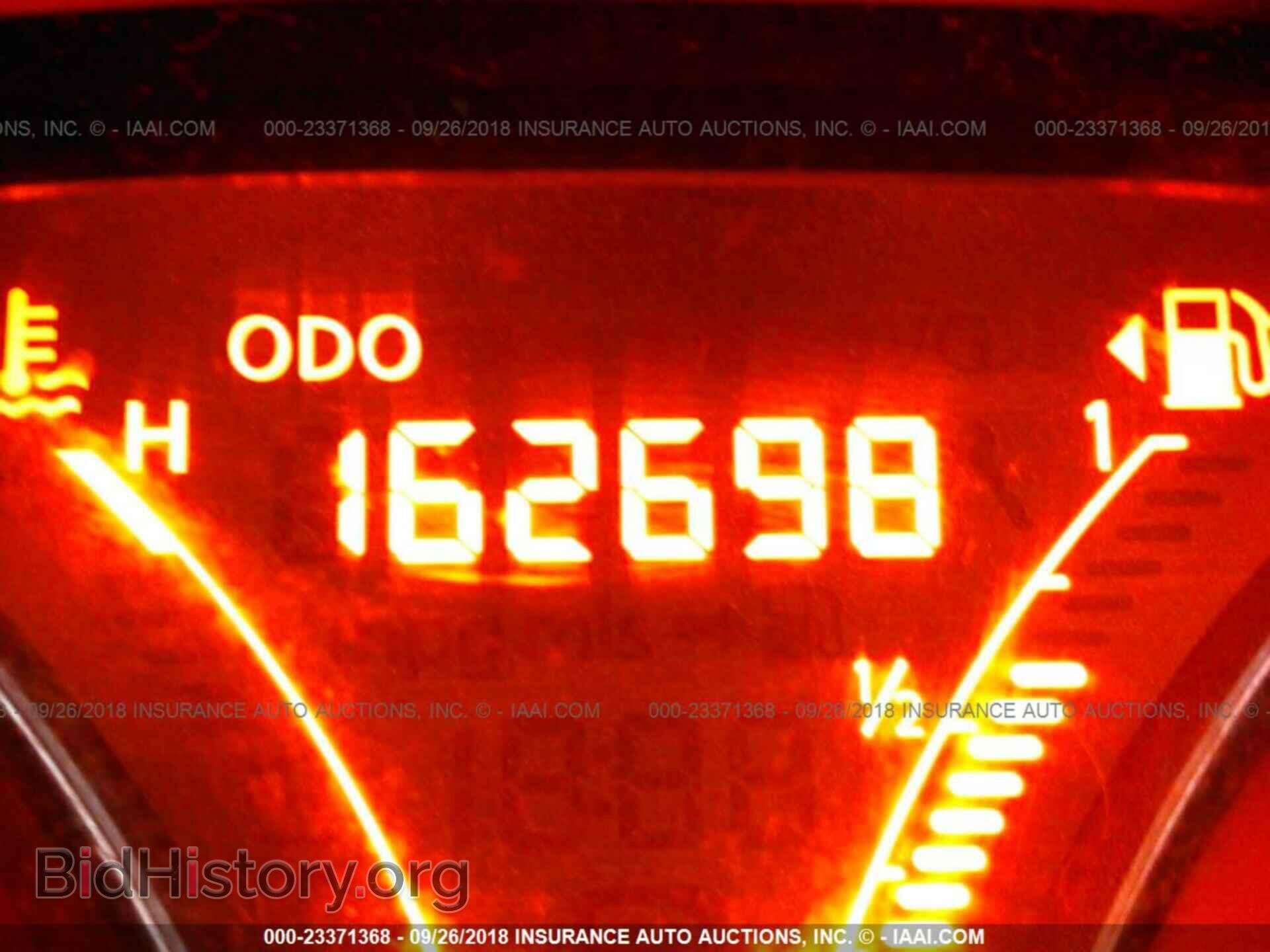 2014 Nissan Versa note - VIN: 3N1CE2CP1EL425890 - Фото 7