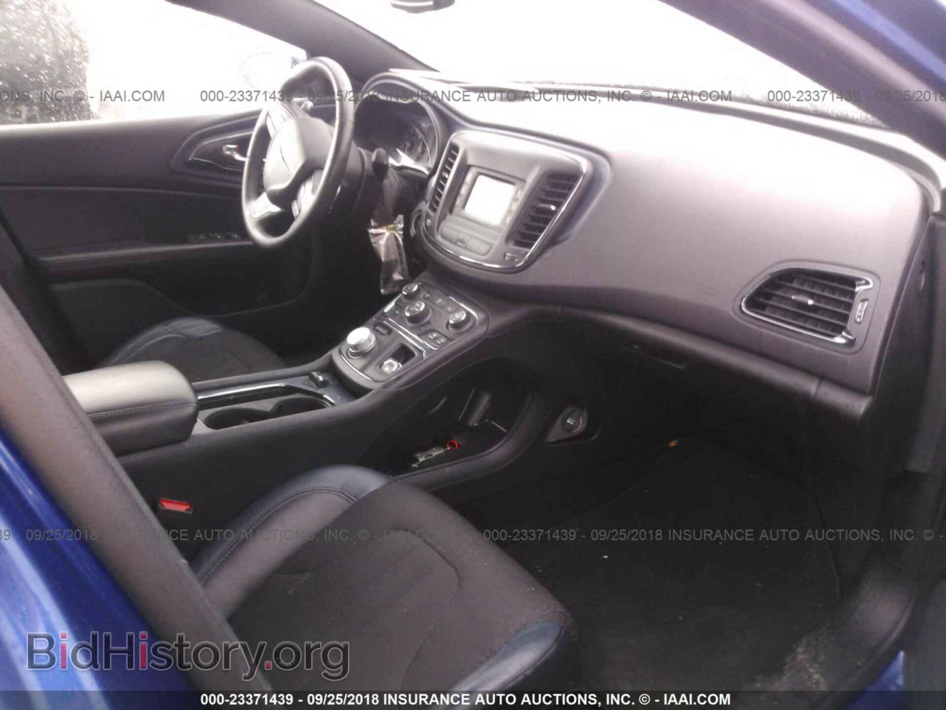 2015 Chrysler 200 - VIN: 1C3CCCBB2FN566200 - Photo 5