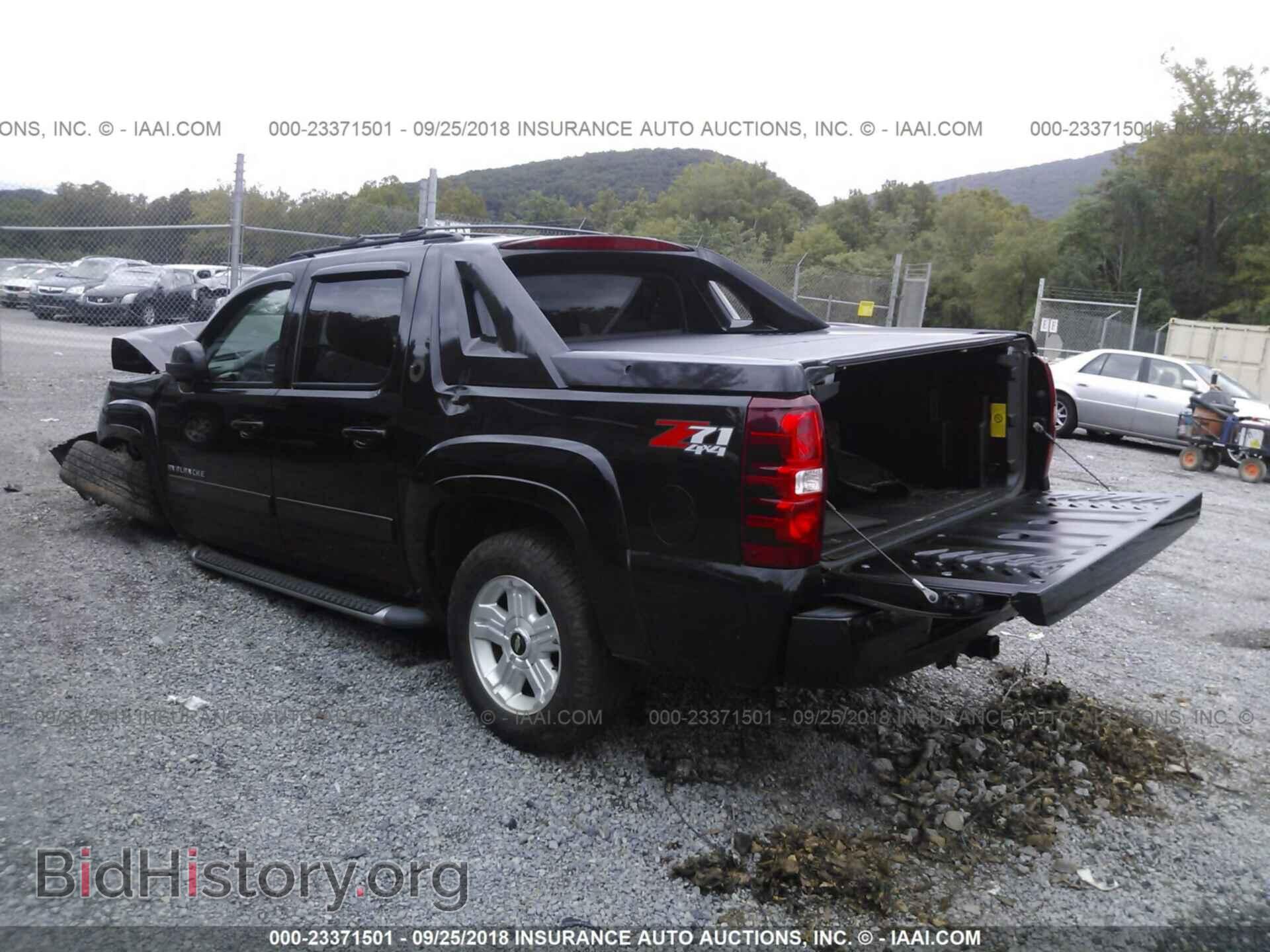 2013 Chevrolet Avalanche - VIN: 3GNTKFE79DG154523 - Фото 3