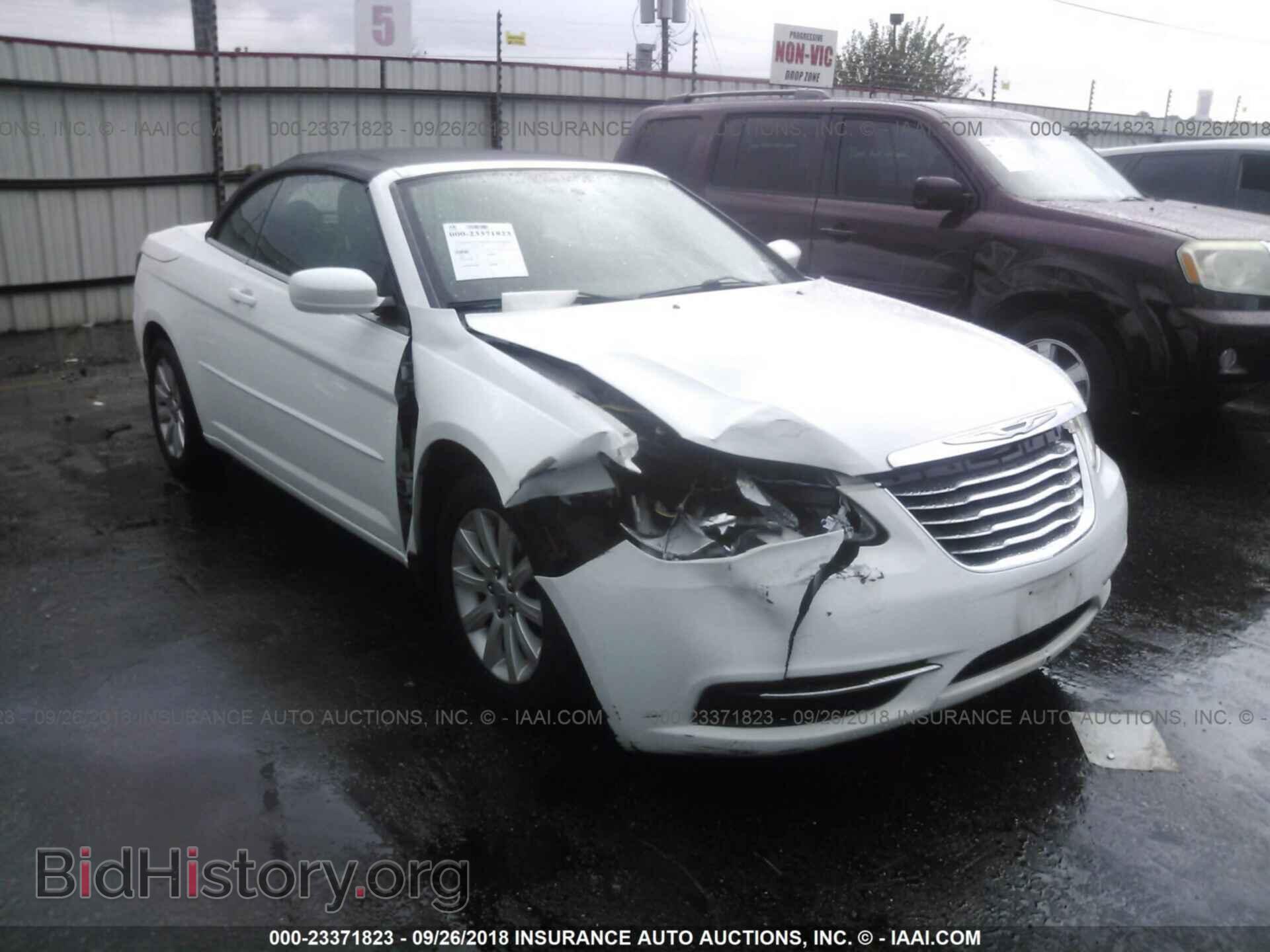 Фотография 1C3BC2EB2BN575748 - Chrysler 200 2011