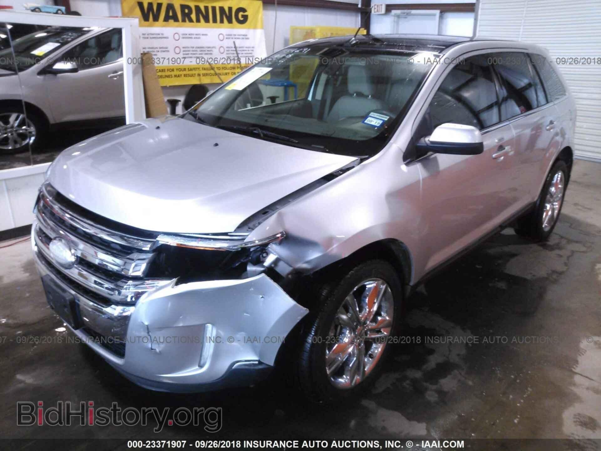 2011 Ford Edge - VIN: 2FMDK3KC0BBB66651 - Photo 2