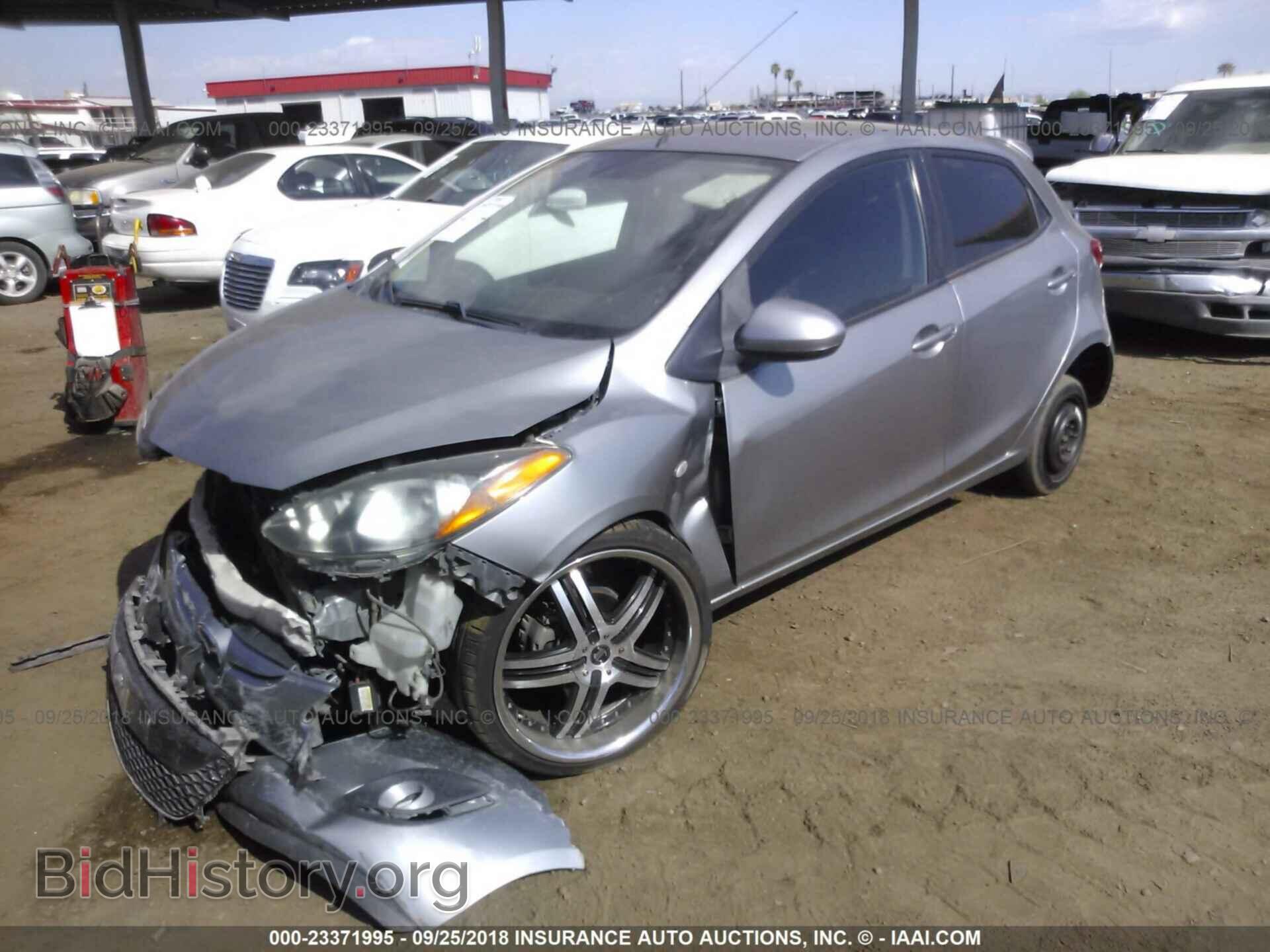 2012 MAZDA MAZDA2 - VIN: JM1DE1LY2C0140985 - Photo 2