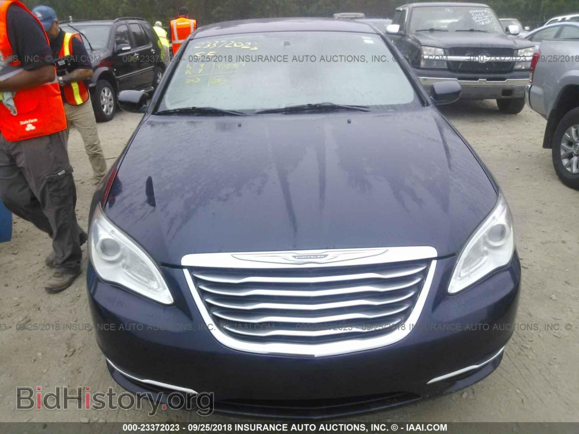 2013 Chrysler 200 - VIN: 1C3CCBBB2DN543703 - Фото 6