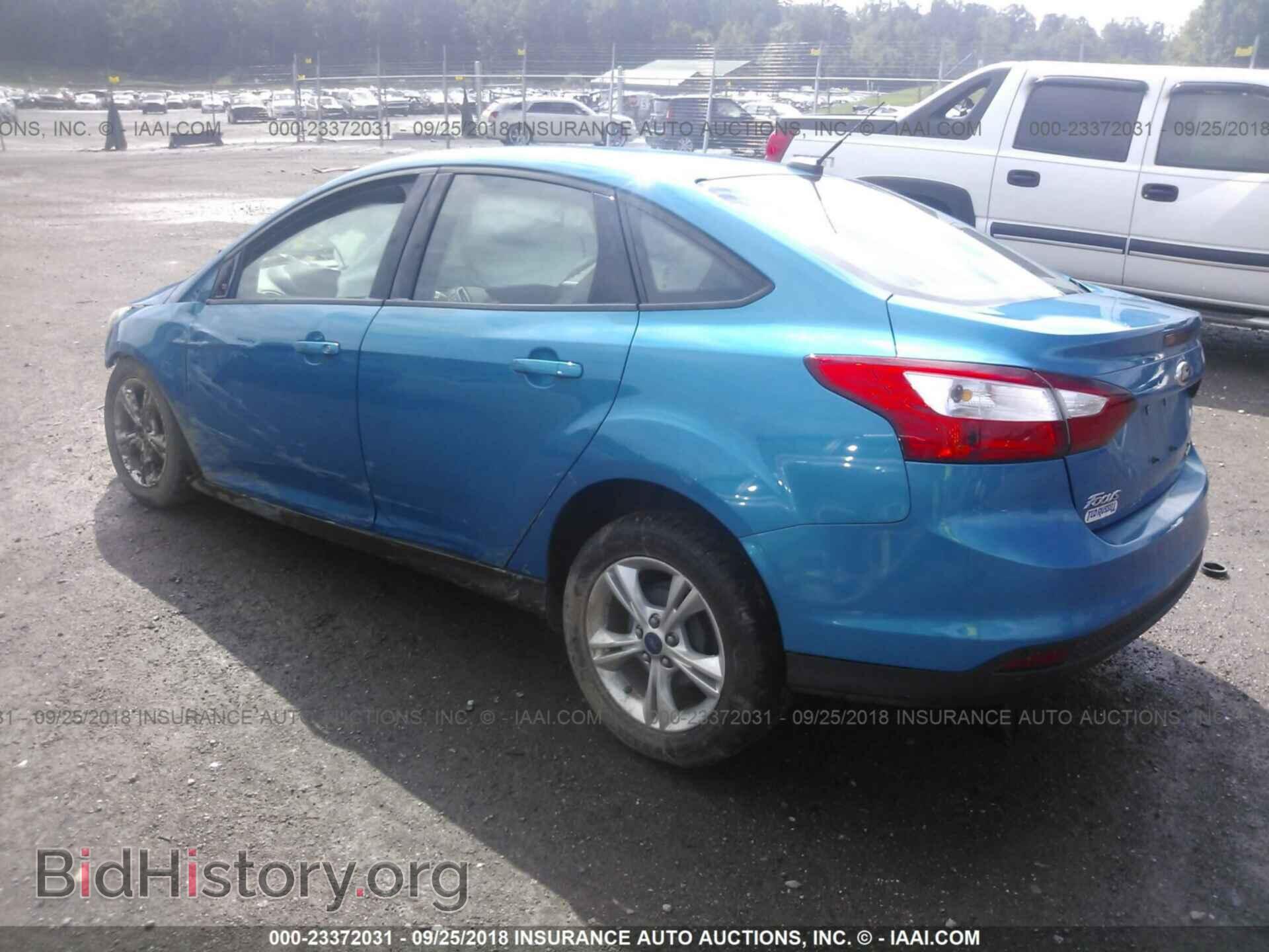 2014 Ford Focus - VIN: 1FADP3F22EL229010 - Фото 3