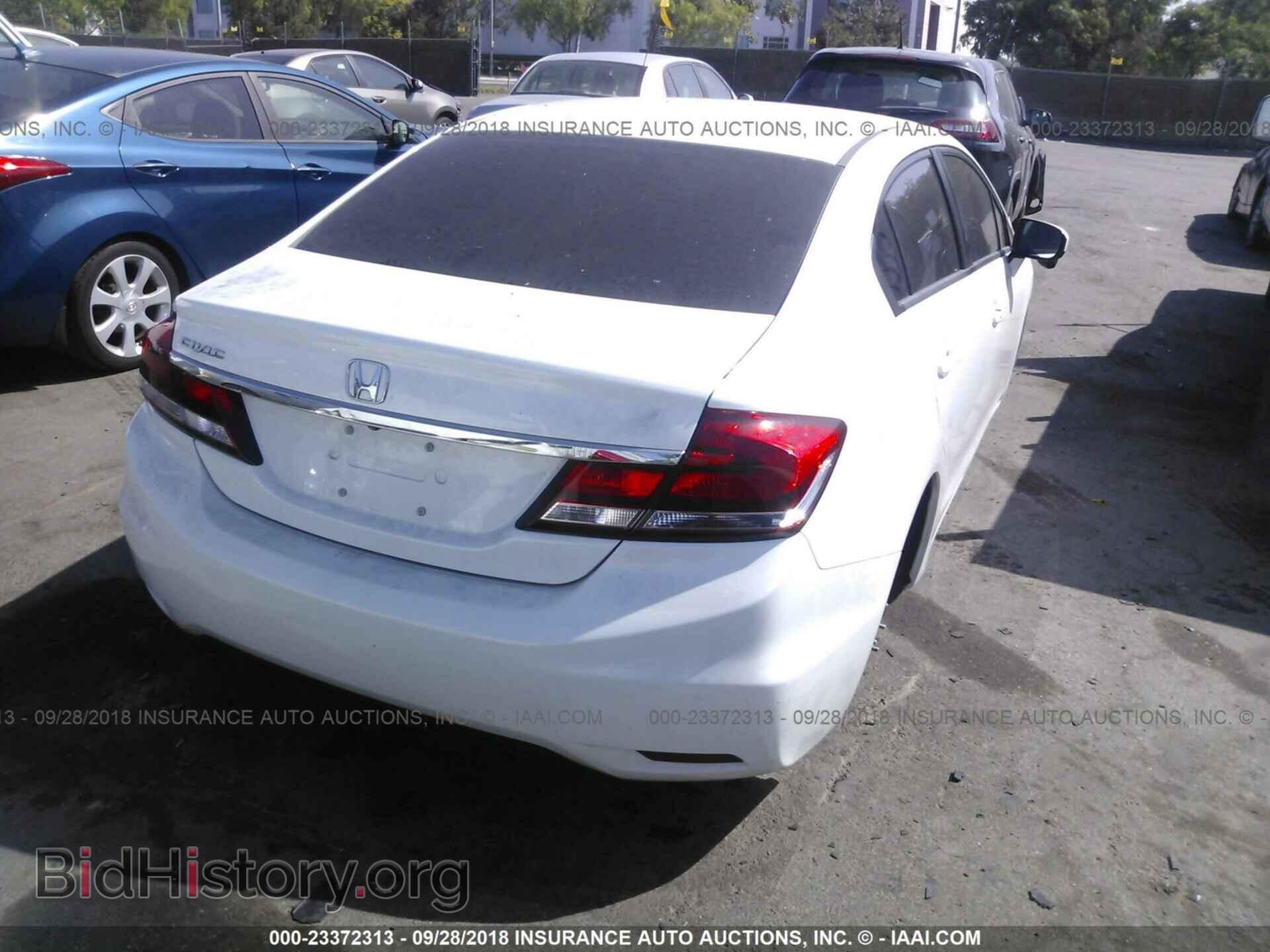 2014 Honda Civic - VIN: 19XFB2F99EE234805 - Photo 4