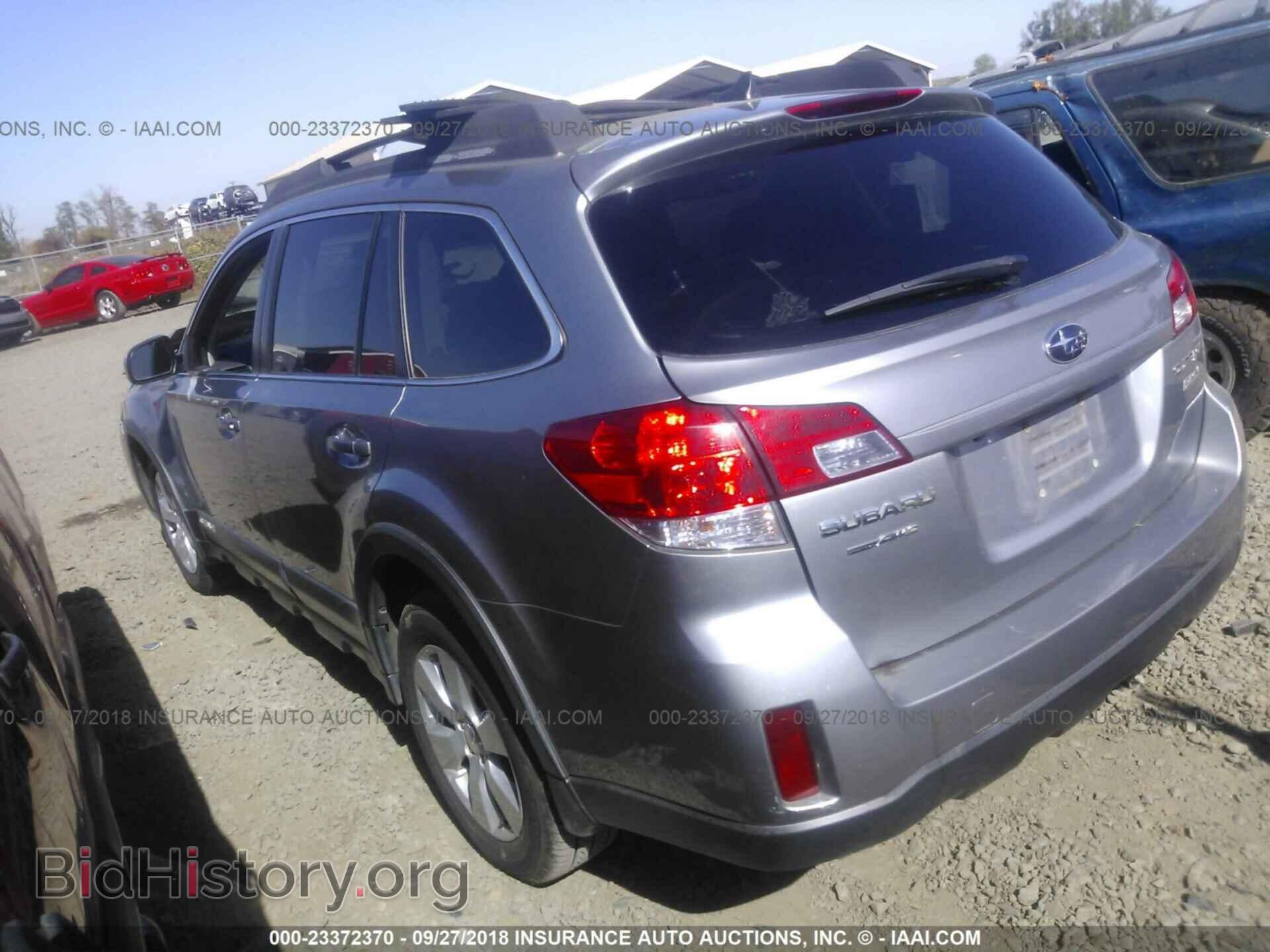 2011 Subaru Outback - VIN: 4S4BRBLC6B3398506 - Фото 3