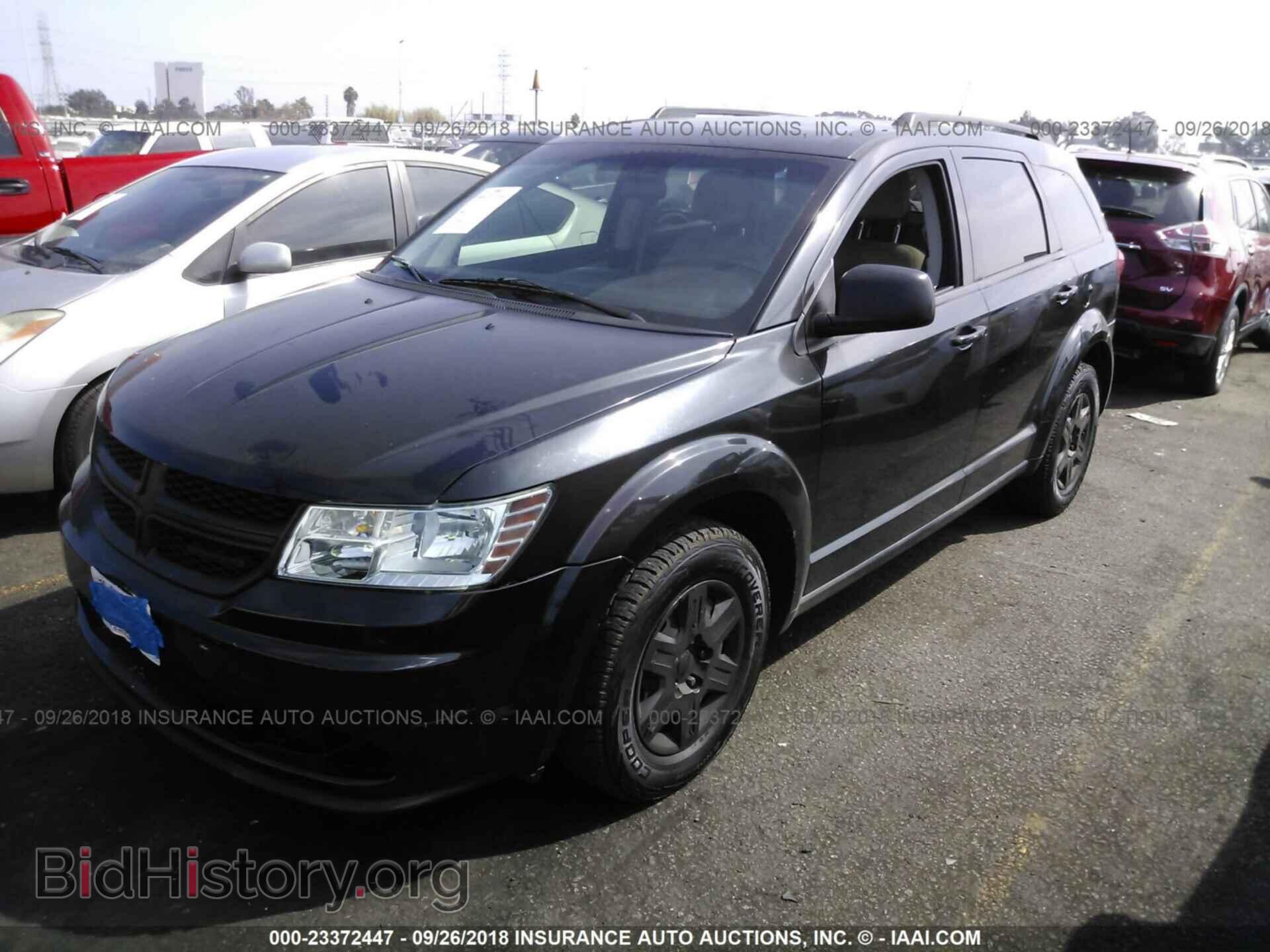 2011 Dodge Journey - VIN: 3D4PG4FB9BT530857 - Фото 2