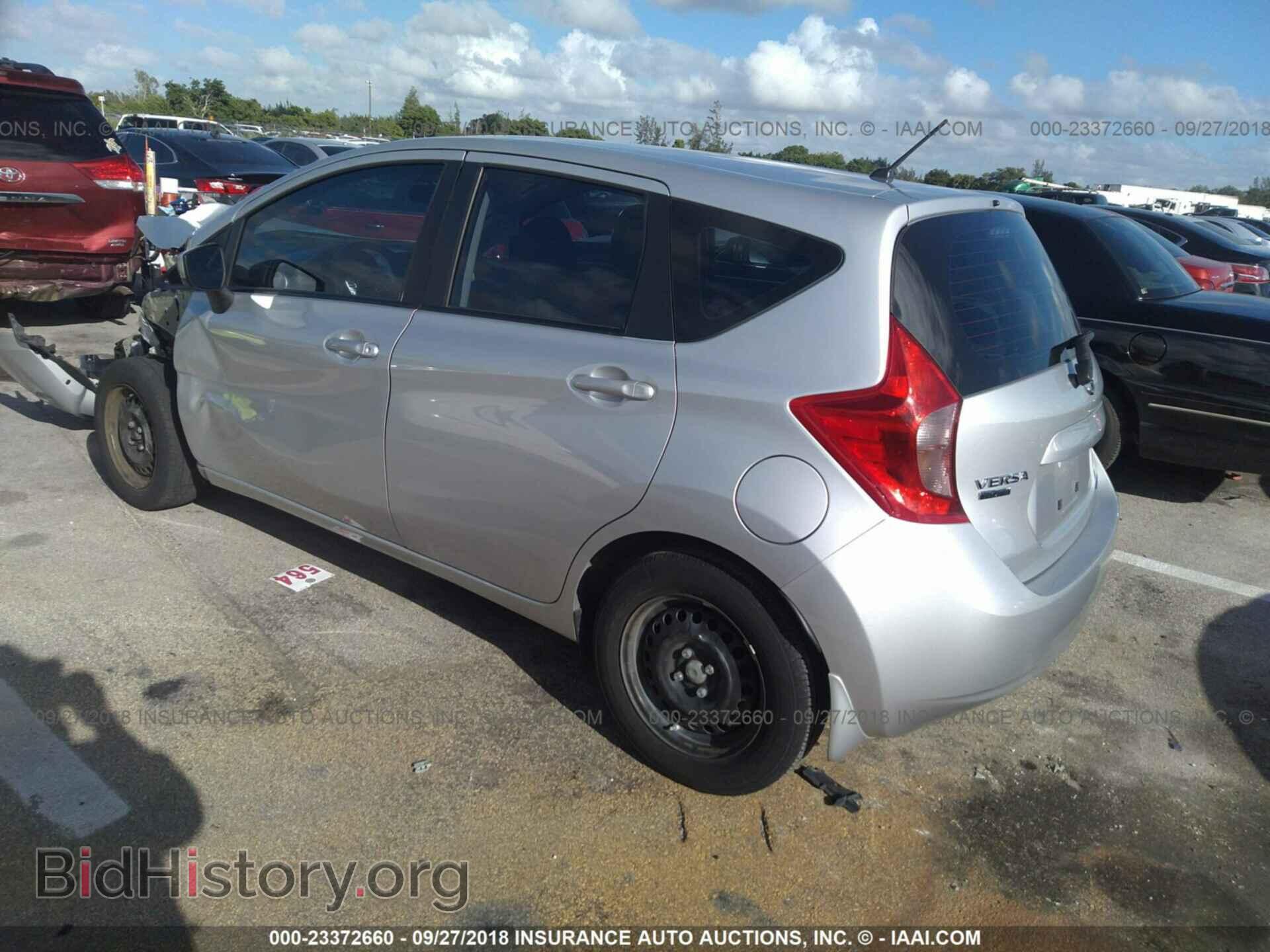 2015 Nissan Versa note - VIN: 3N1CE2CP0FL381883 - Photo 3