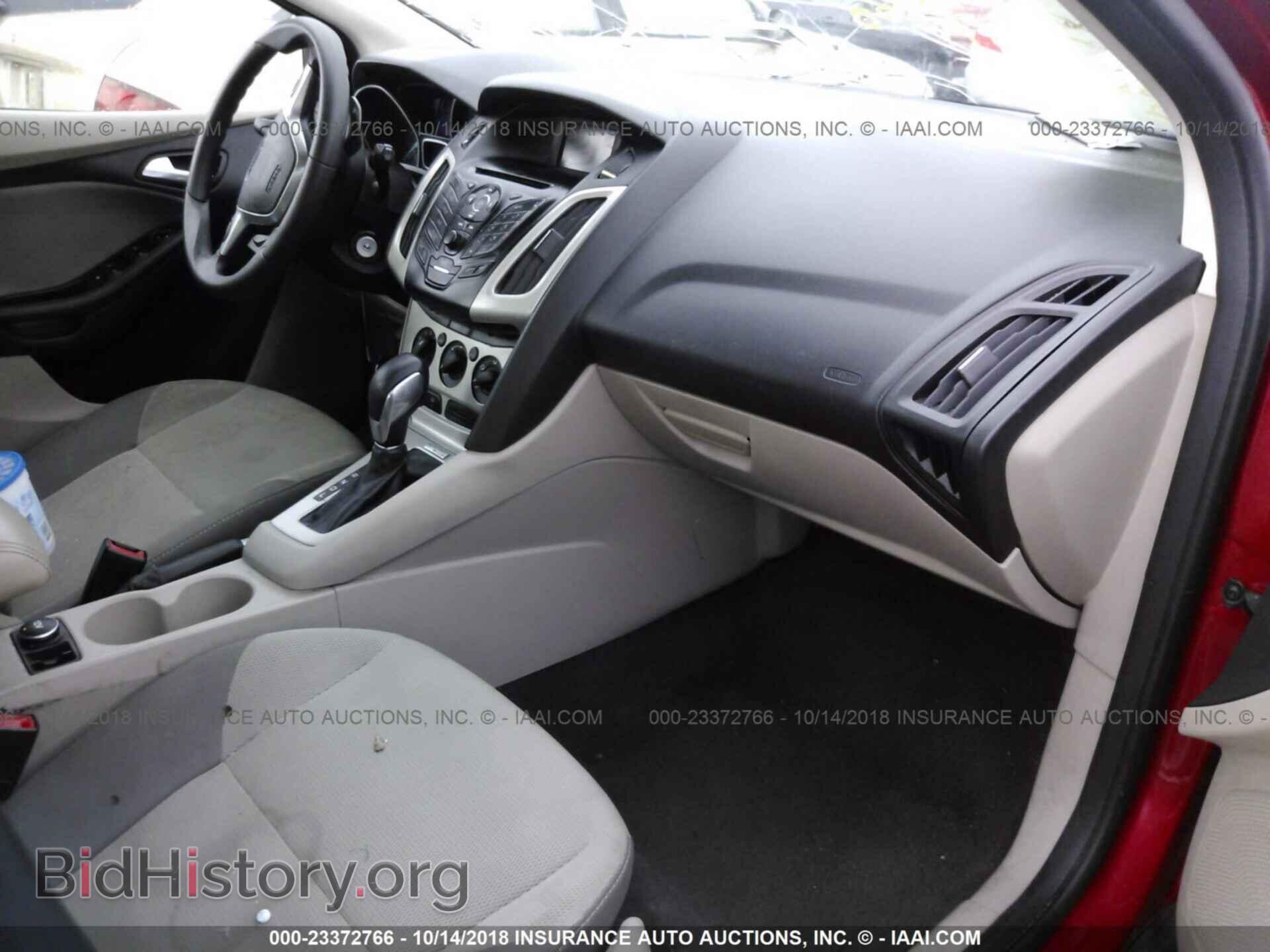 2012 Ford Focus - VIN: 1FAHP3K27CL230979 - Фото 5