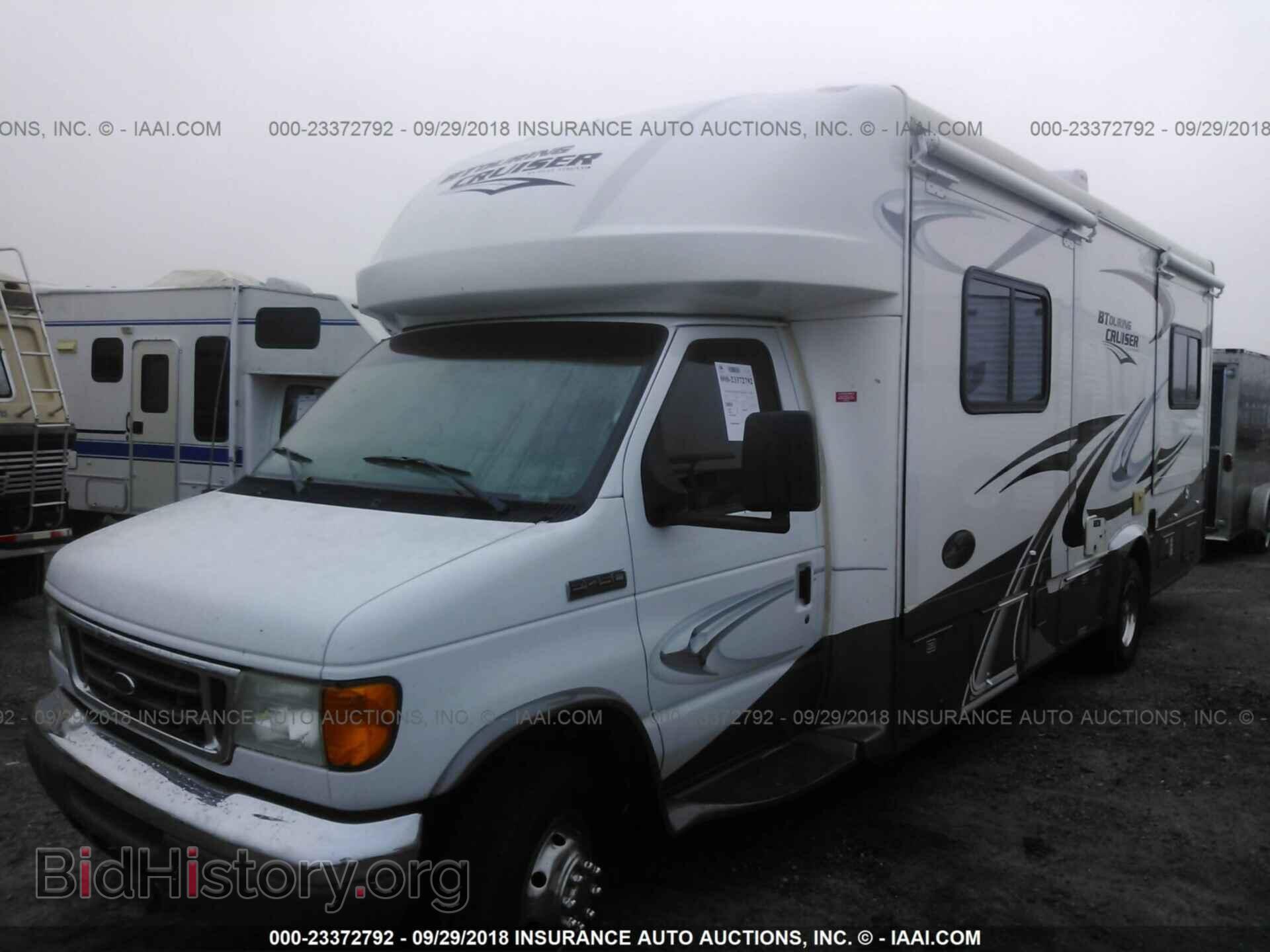 2006 FORD ECONOLINE - VIN: 1FDXE45S16DB36099 - Фото 2