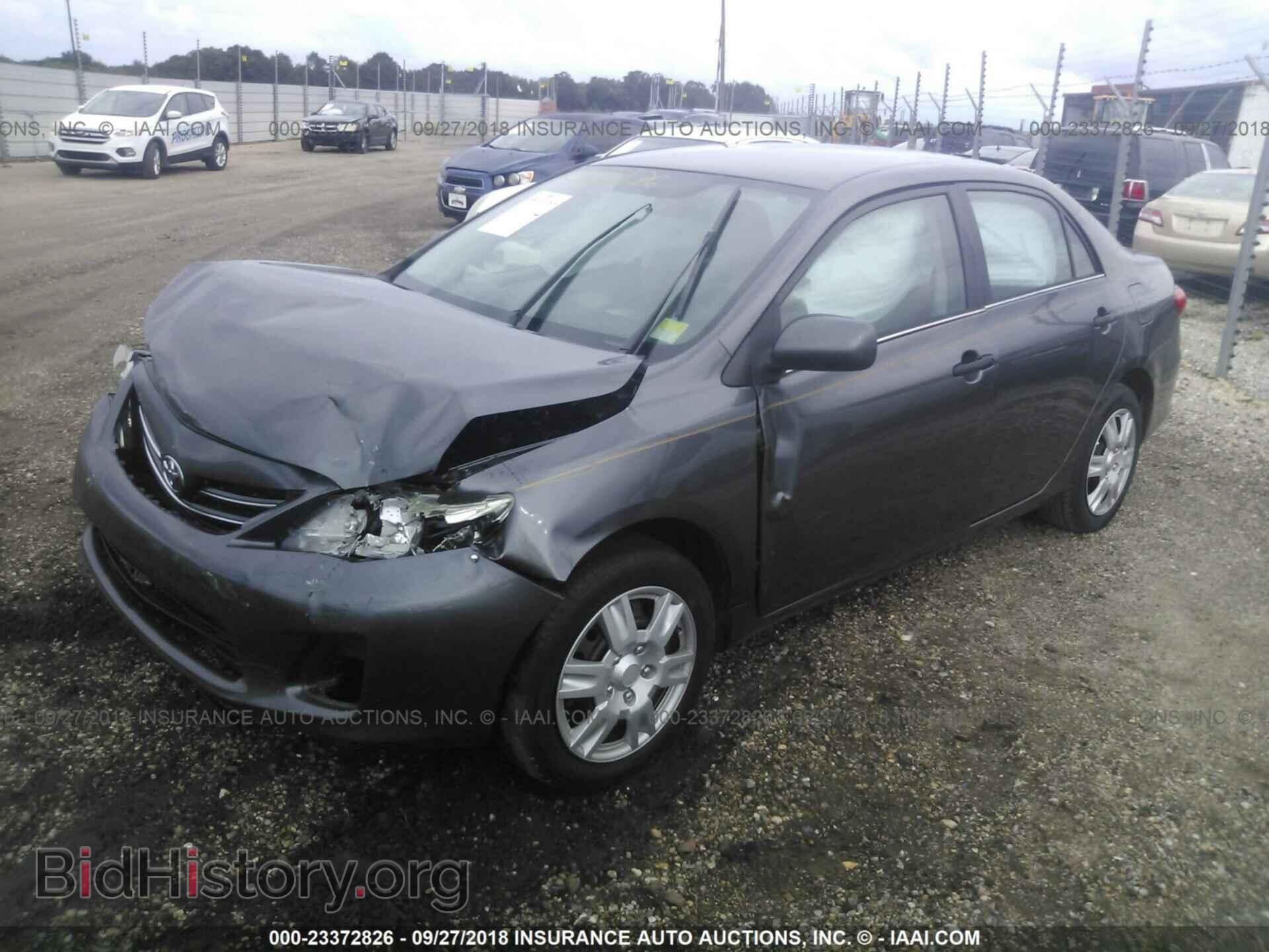2013 Toyota Corolla - VIN: 5YFBU4EEXDP183458 - Фото 2