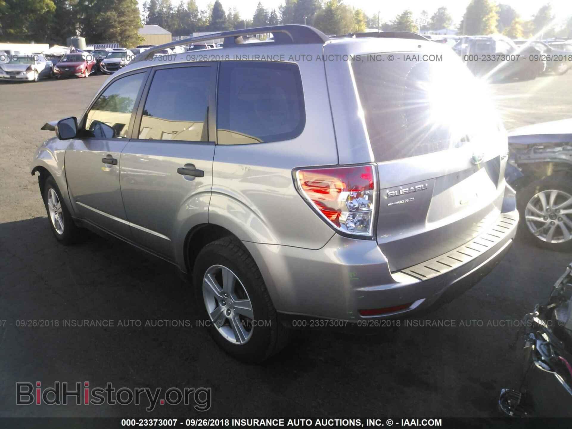 2011 Subaru Forester - VIN: JF2SHABC7BH733473 - Фото 3
