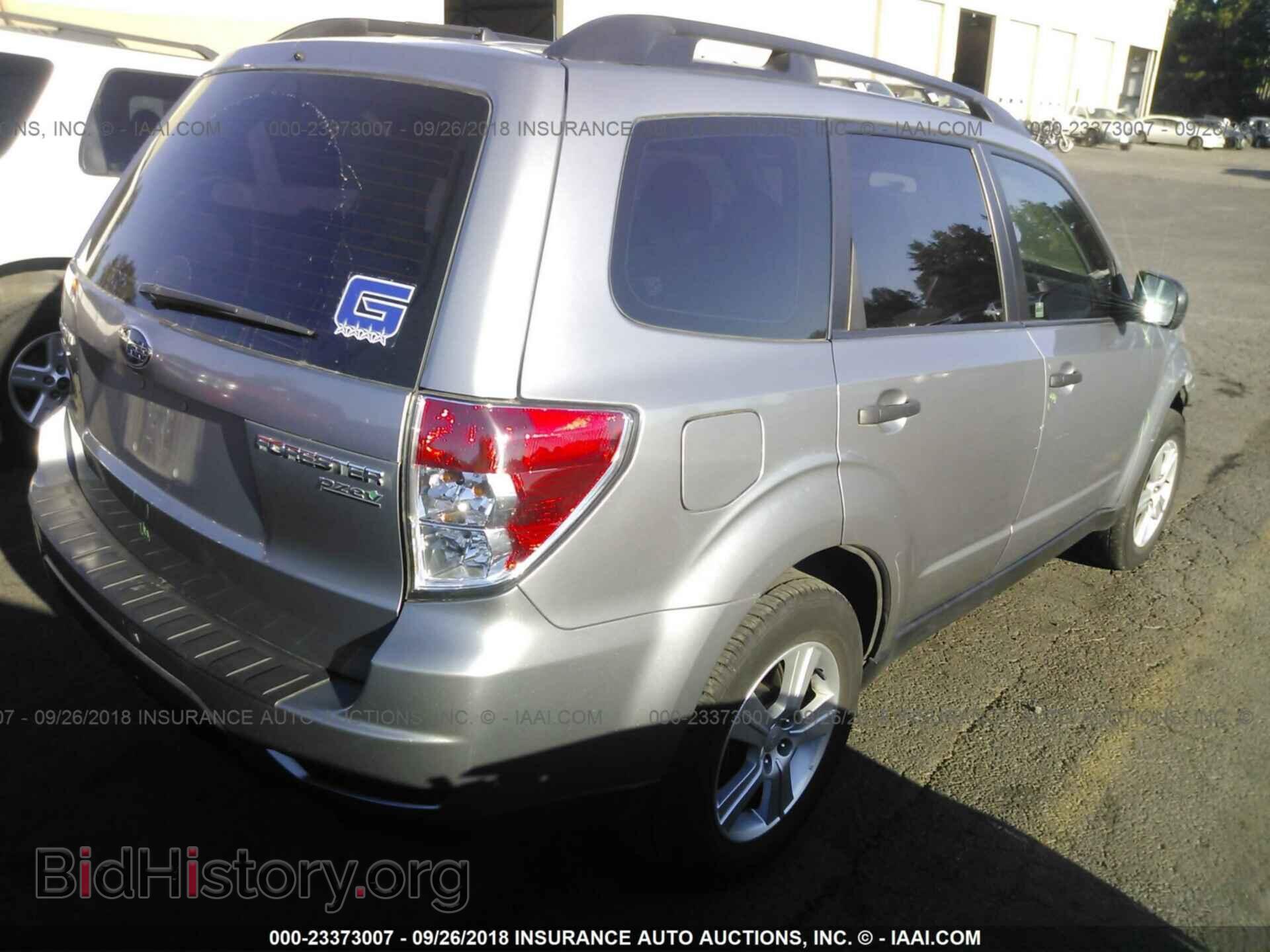 2011 Subaru Forester - VIN: JF2SHABC7BH733473 - Фото 4