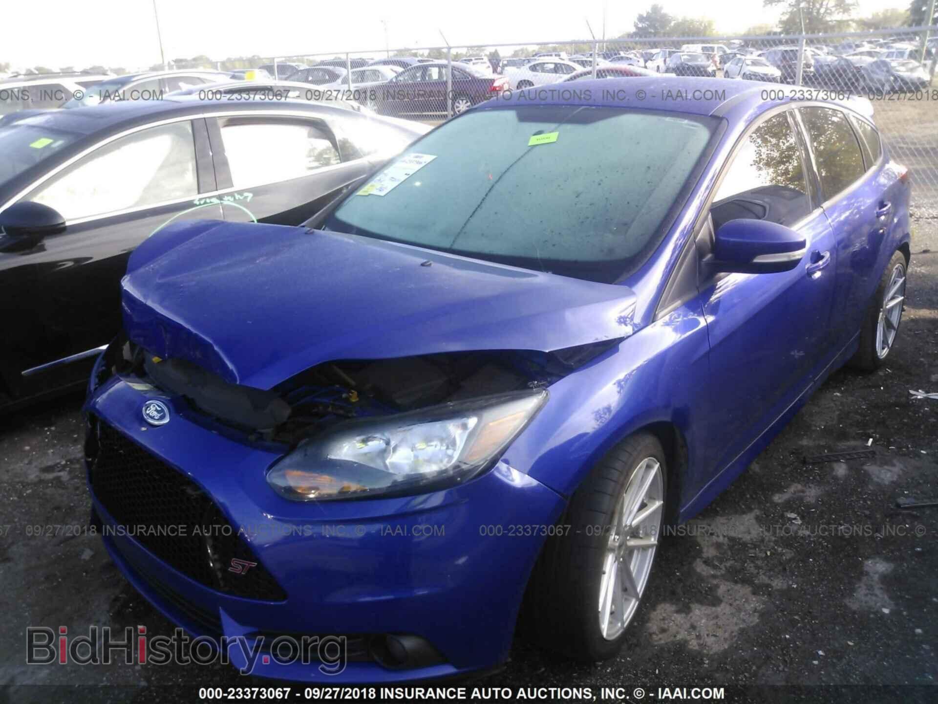 2014 Ford Focus - VIN: 1FADP3L9XEL411006 - Photo 2