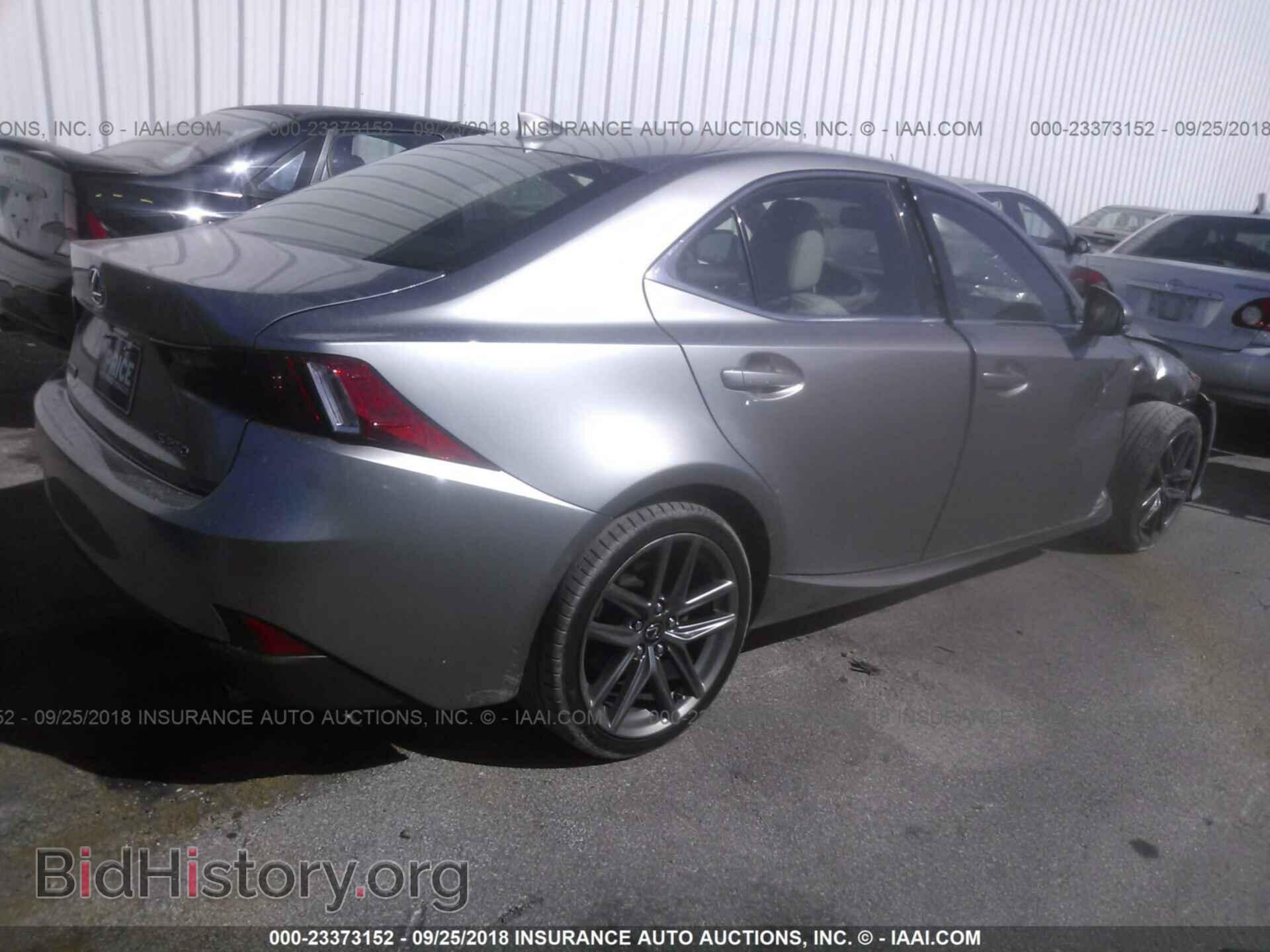 2015 Lexus Is - VIN: JTHBF1D23F5076136 - Photo 4