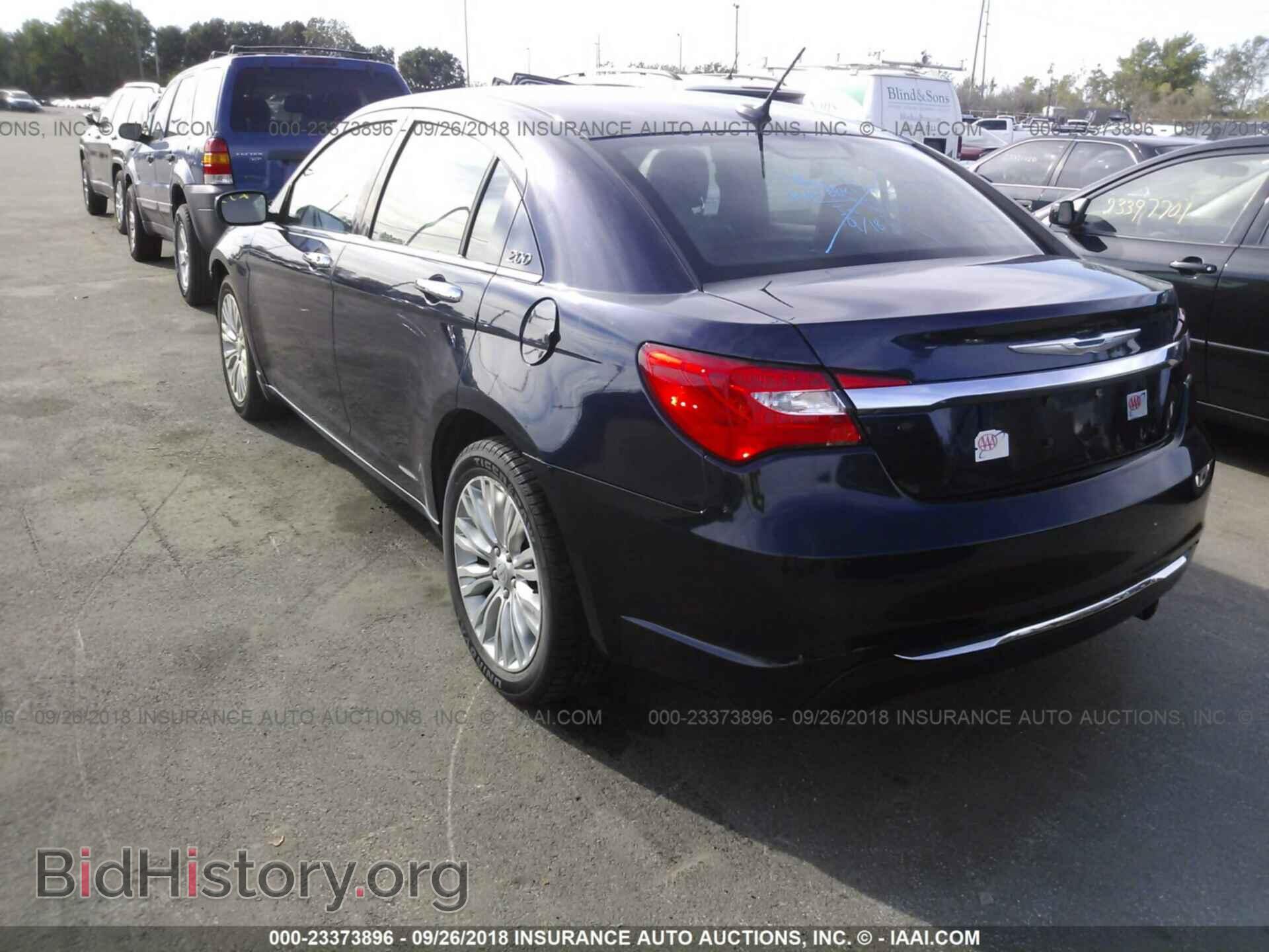 2012 Chrysler 200 - VIN: 1C3CCBCB3CN175352 - Фото 3