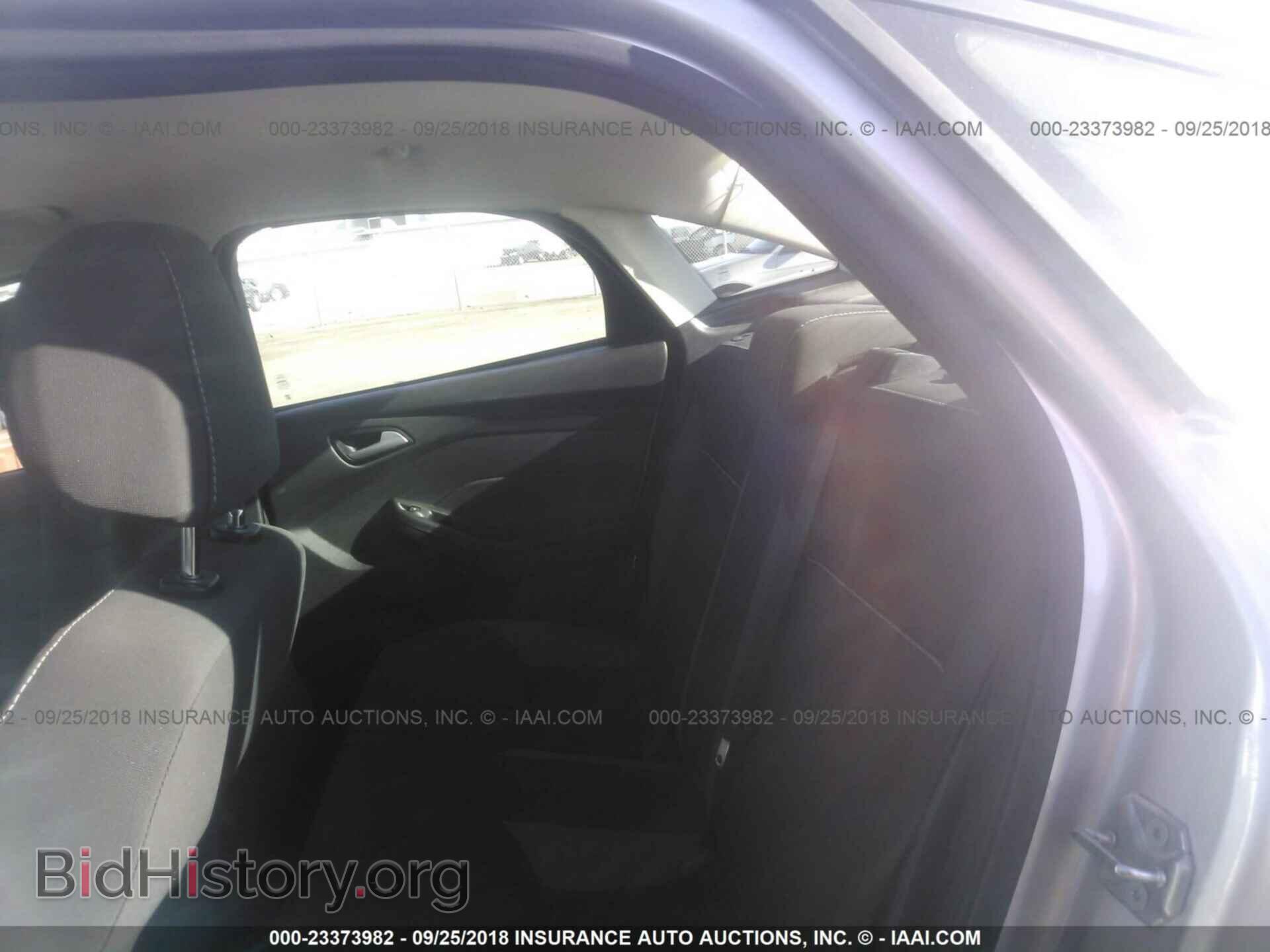2013 Ford Focus - VIN: 1FADP3F29DL264352 - Photo 8