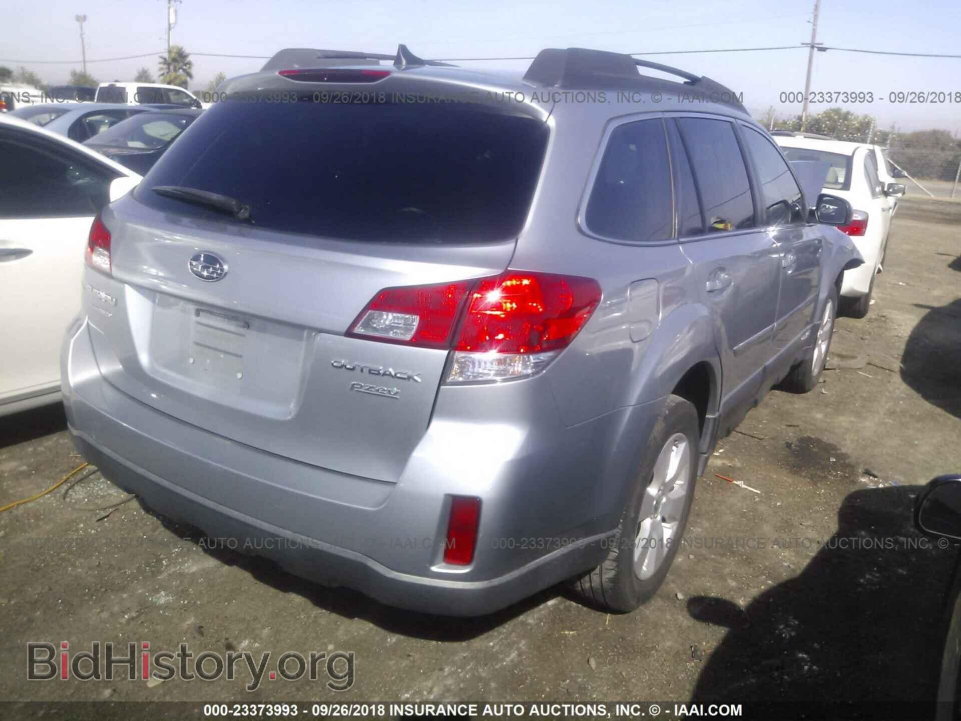 2012 Subaru Outback - VIN: 4S4BRBFC7C3231410 - Photo 4