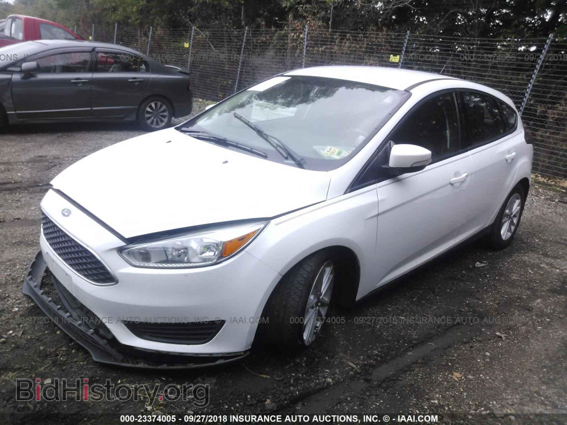 2015 Ford Focus - VIN: 1FADP3K20FL232947 - Photo 2